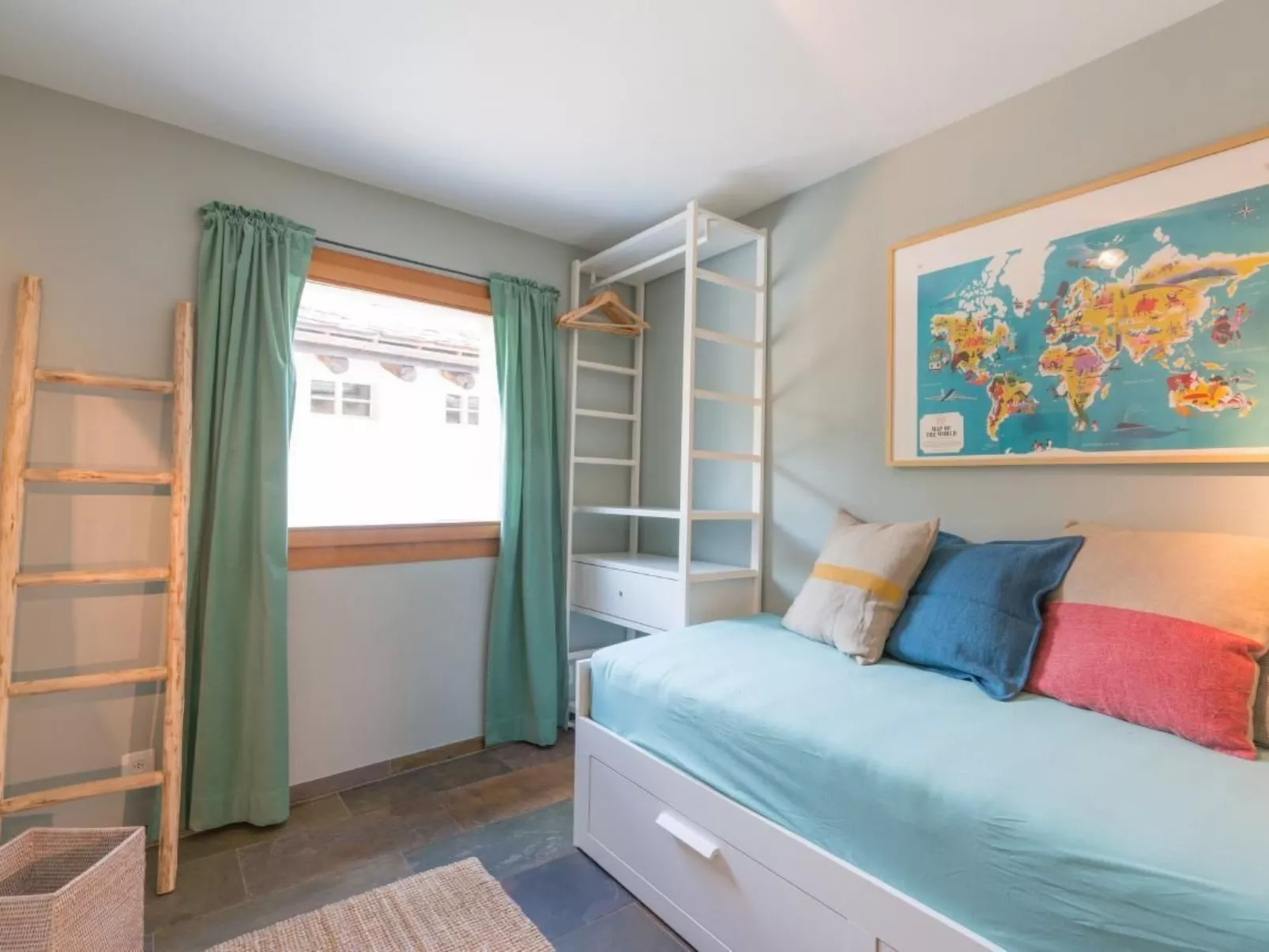 Chesa Survial 4 - Image-tags.info