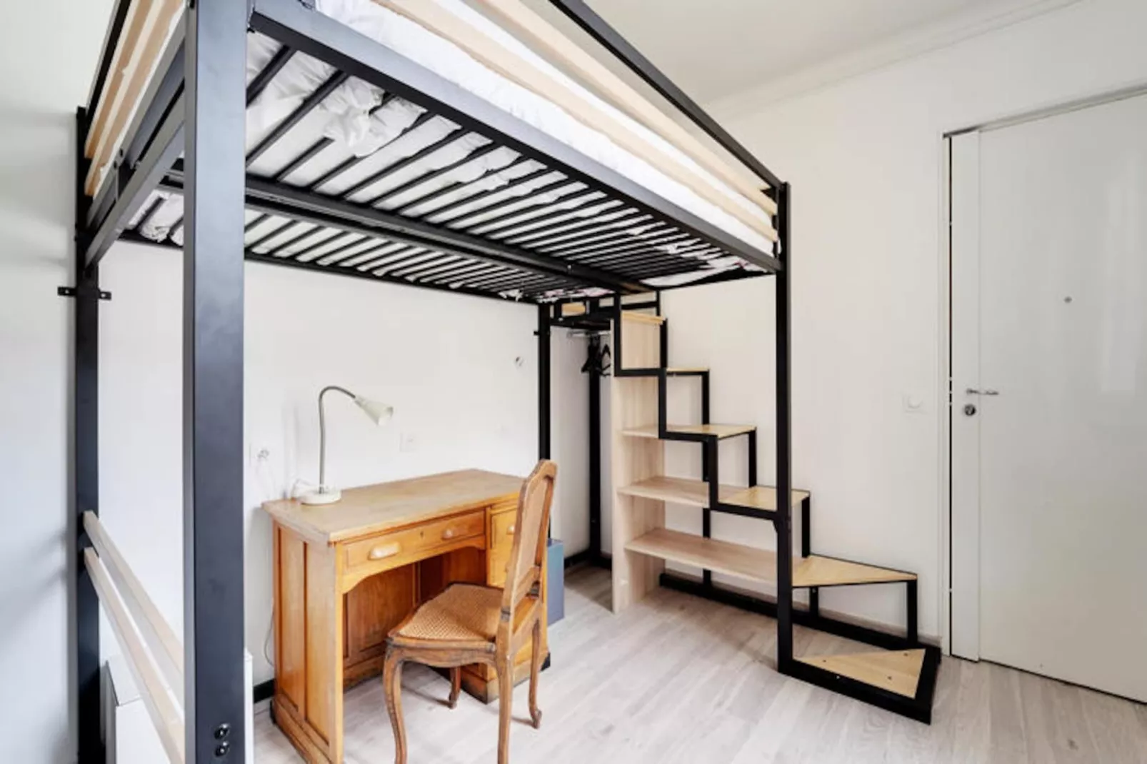 Appartements à Paris-Non tagué