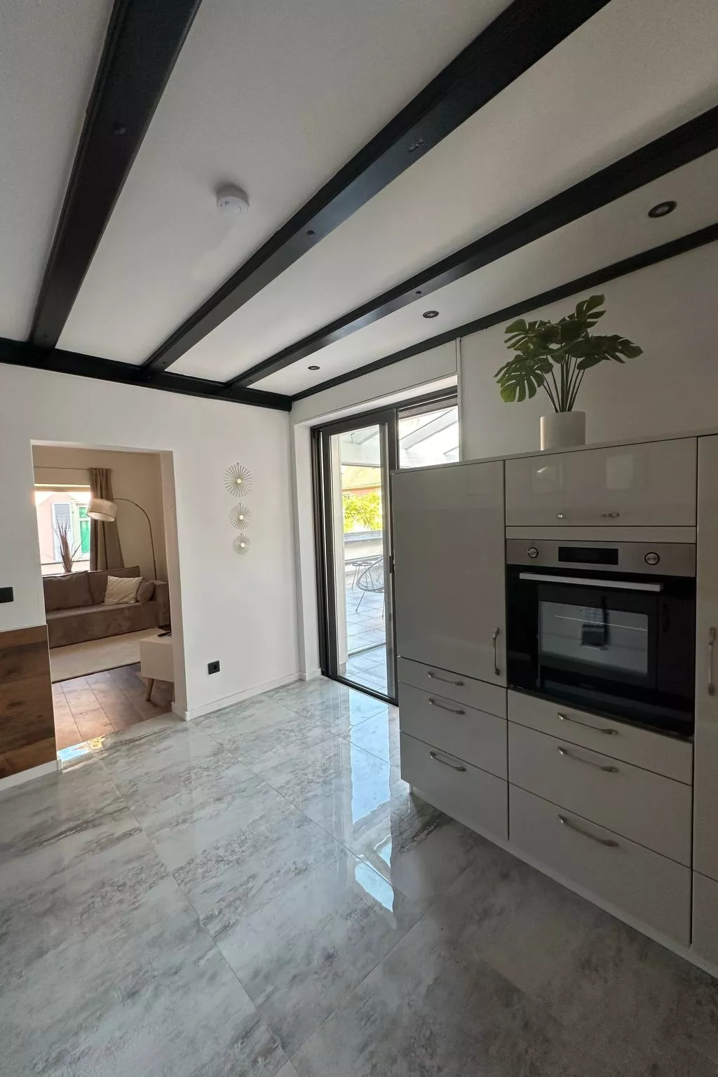 Charmante Fewo mit Dachterrasse, Wintergarten top - Image-tags.info