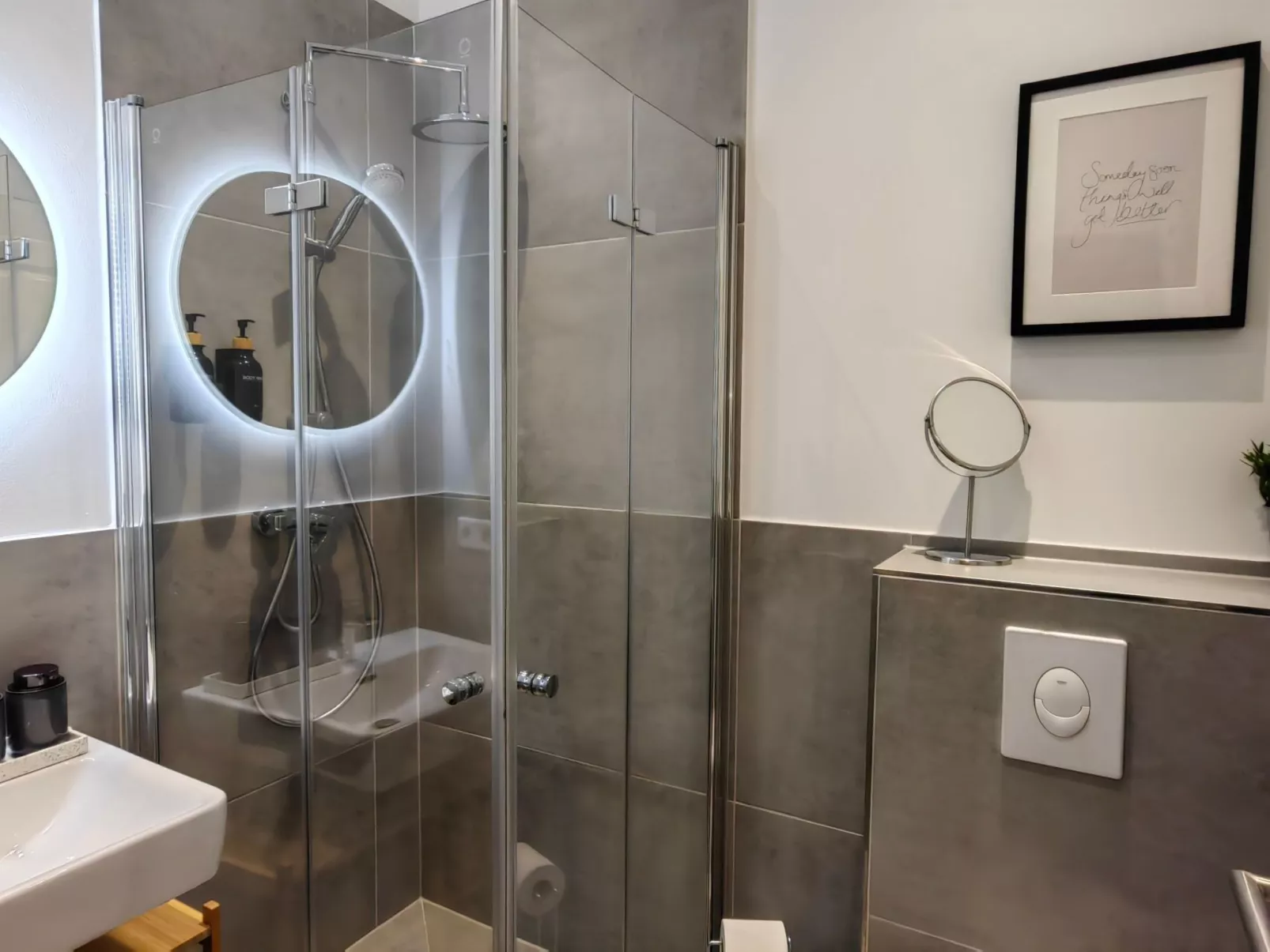 250m Rhein - ruhiges Apartement nähe Hbf -K-111-S - Image-tags.info