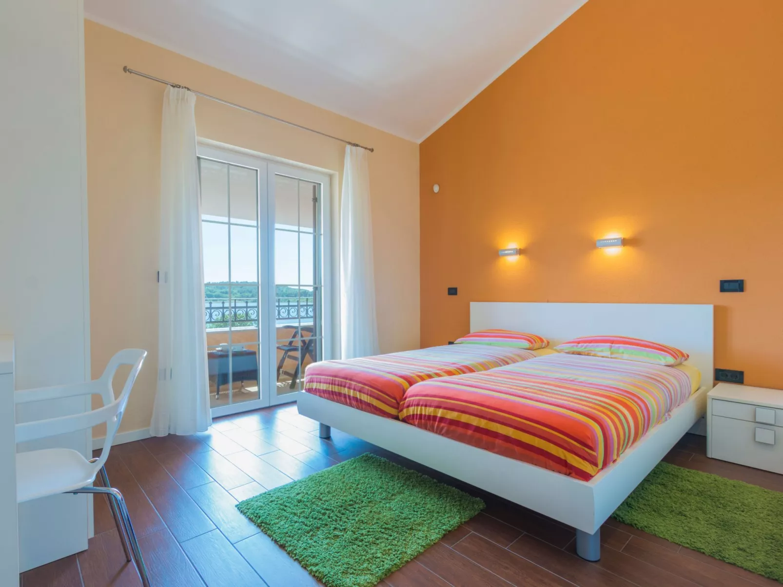 In Pomer mit privatem beheizten Pool und Meerblick - Image-tags.info