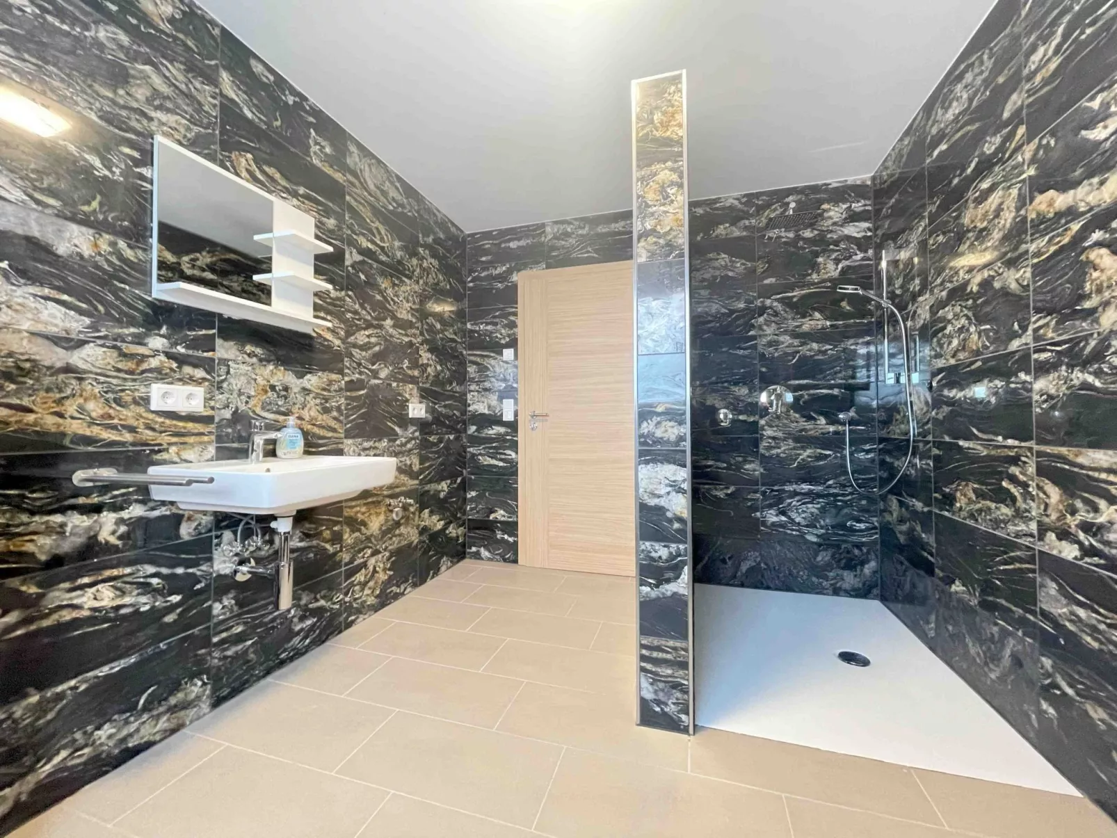 MAX119 - Image-tags.info