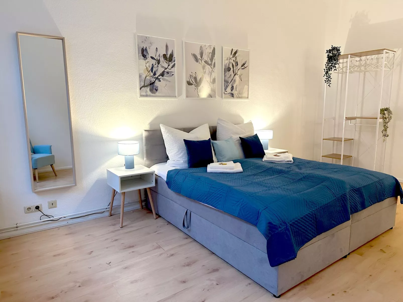 3Zi Altbau-Wohnung Holstentor in der Altstadt - Image-tags.info