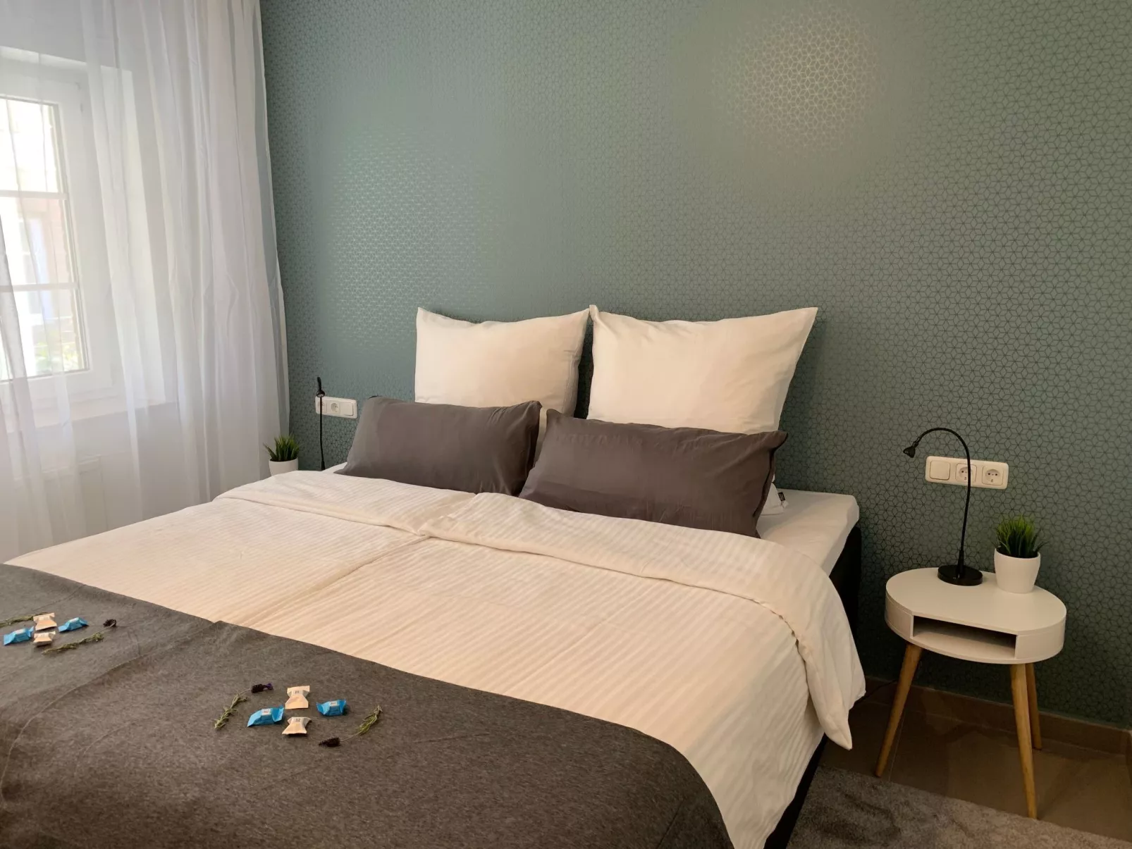 Moderne 2-Zimmer Ferienwohnung - Image-tags.info