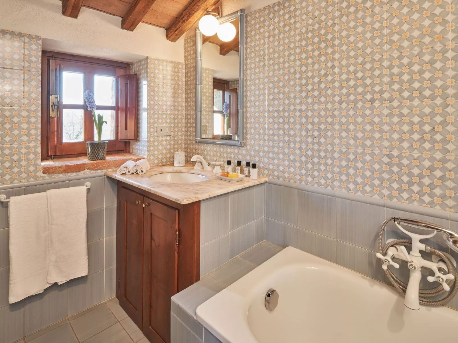 Haus Monte - Image-tags.info