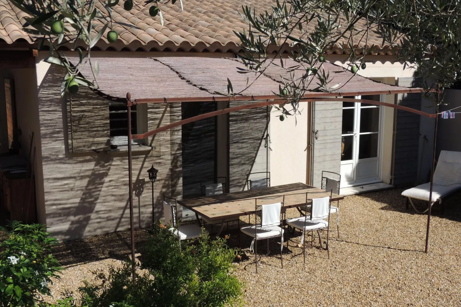 LE BASTIDON-Exterior in summer