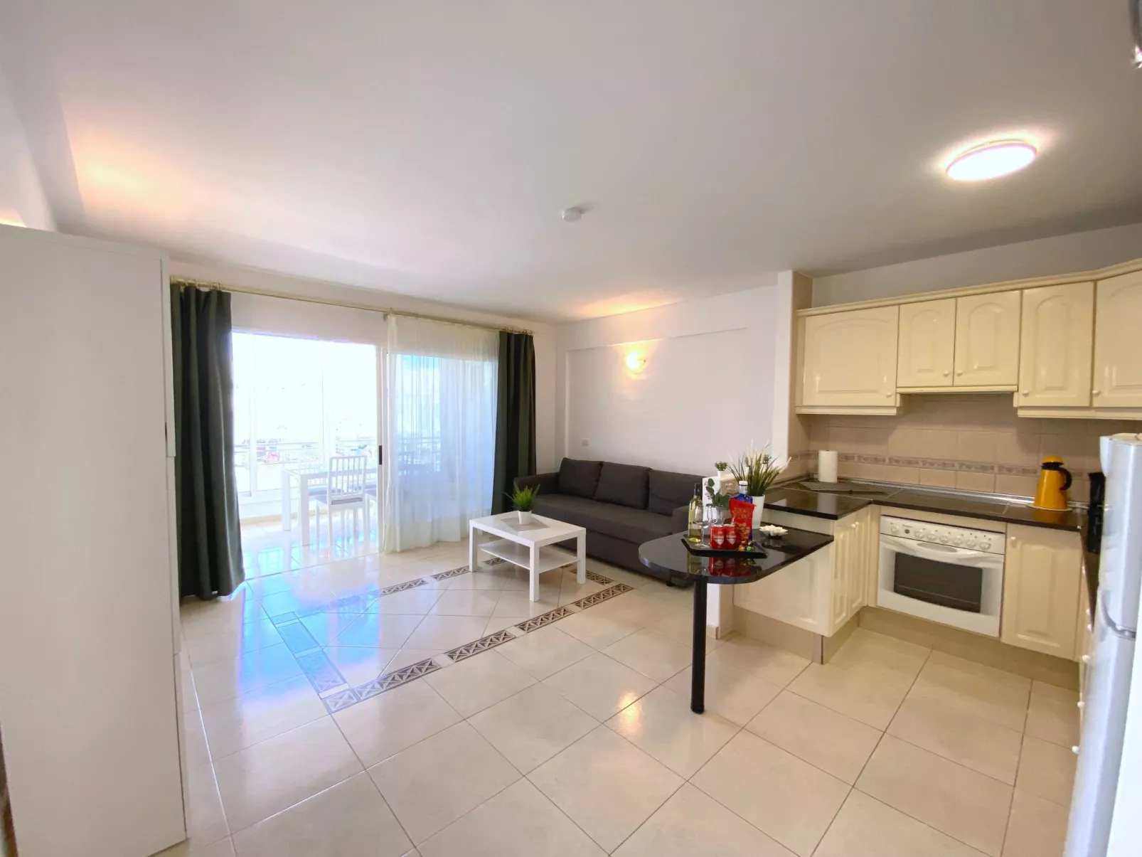 Appartement in Oasis Del Sur mit Beheiztem gemeinsamem Pool - Image-tags.info