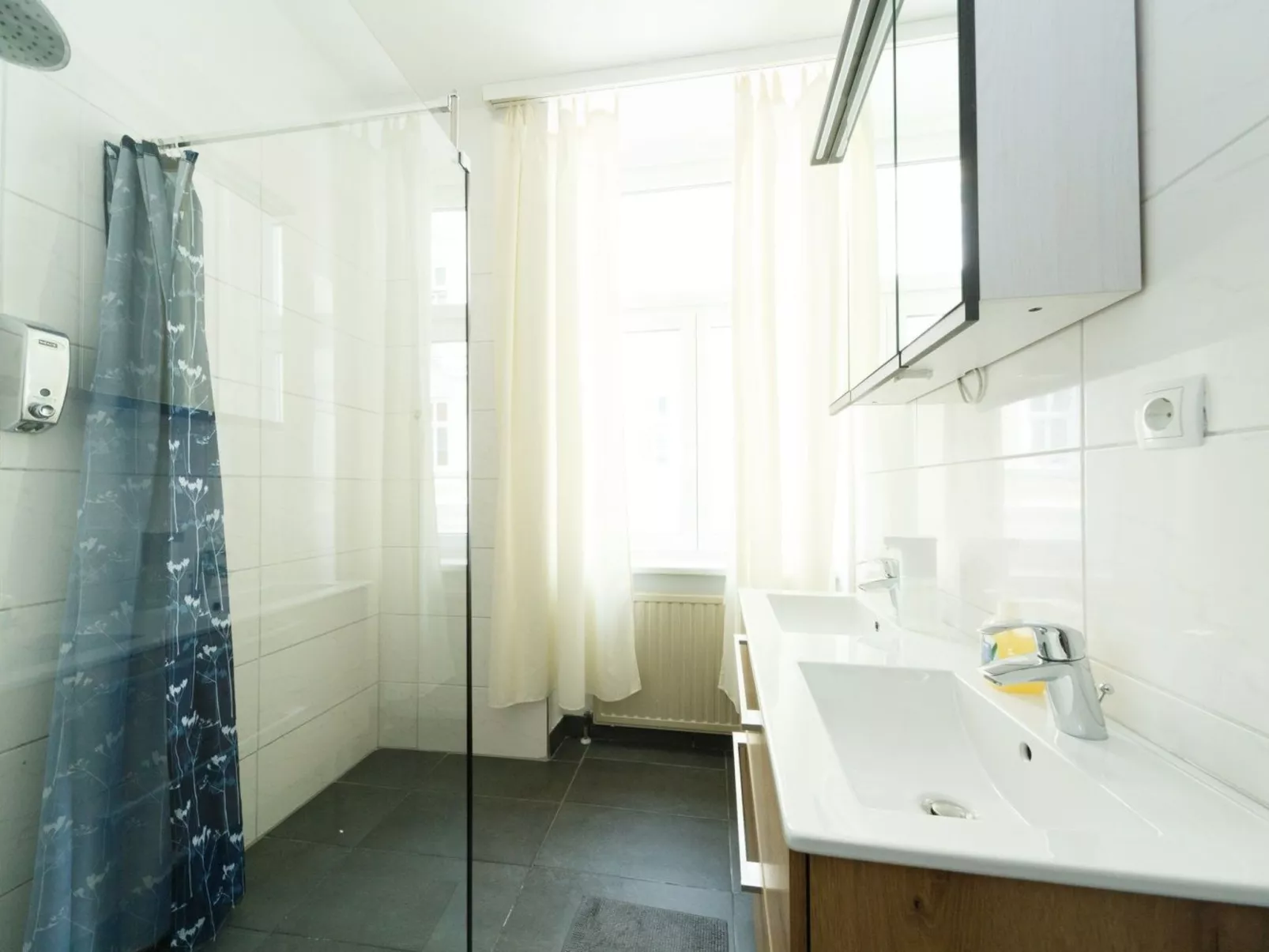 No 3 nahe Schönbrunn - Image-tags.info