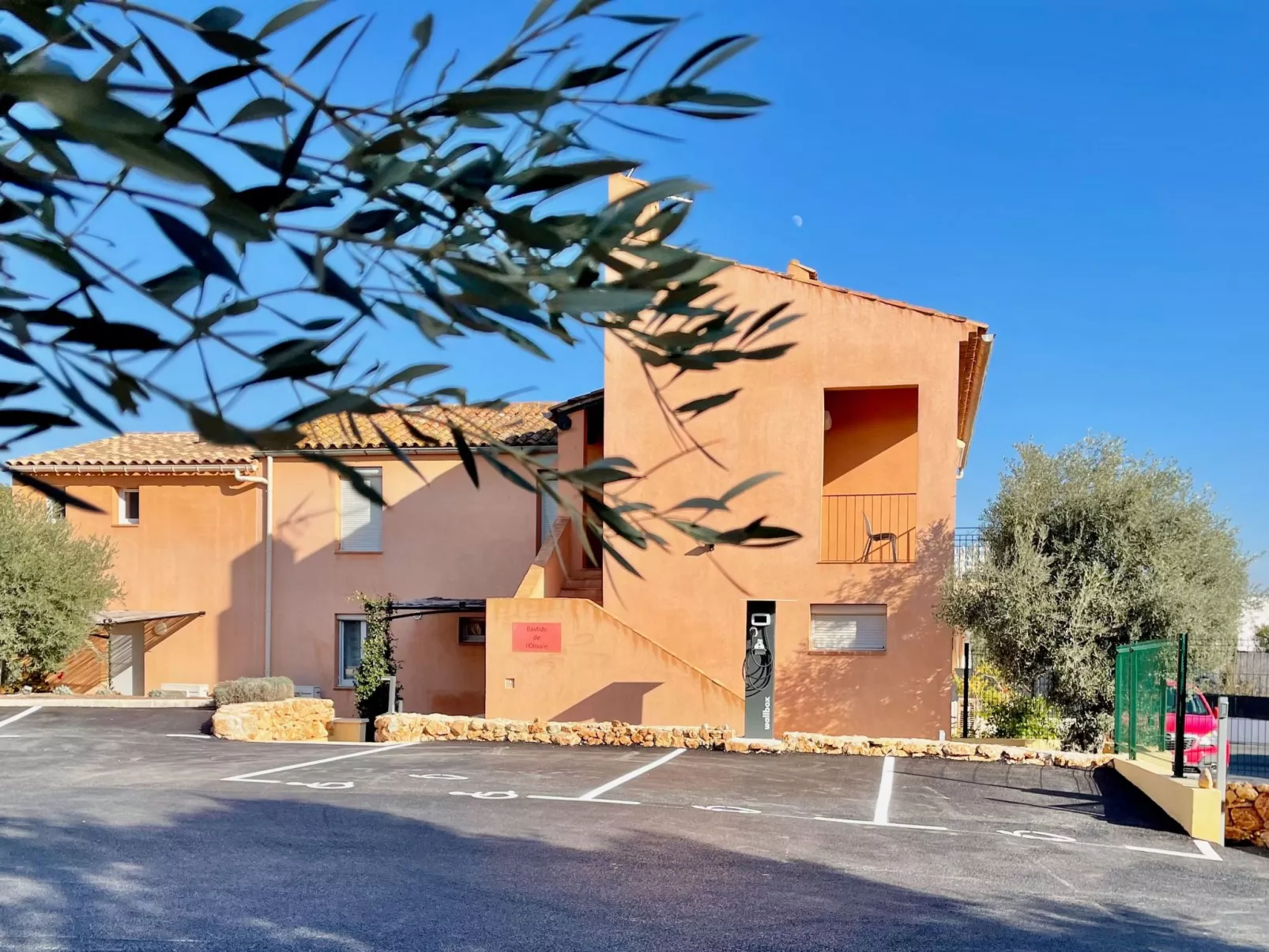 Provenzalisches Landhaus am Meer in ruhiger Lage. - Image-tags.info