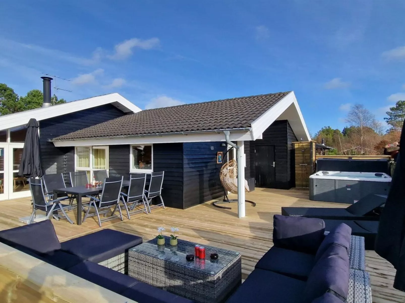 "Alisa" - 1.9km from the sea - Outside