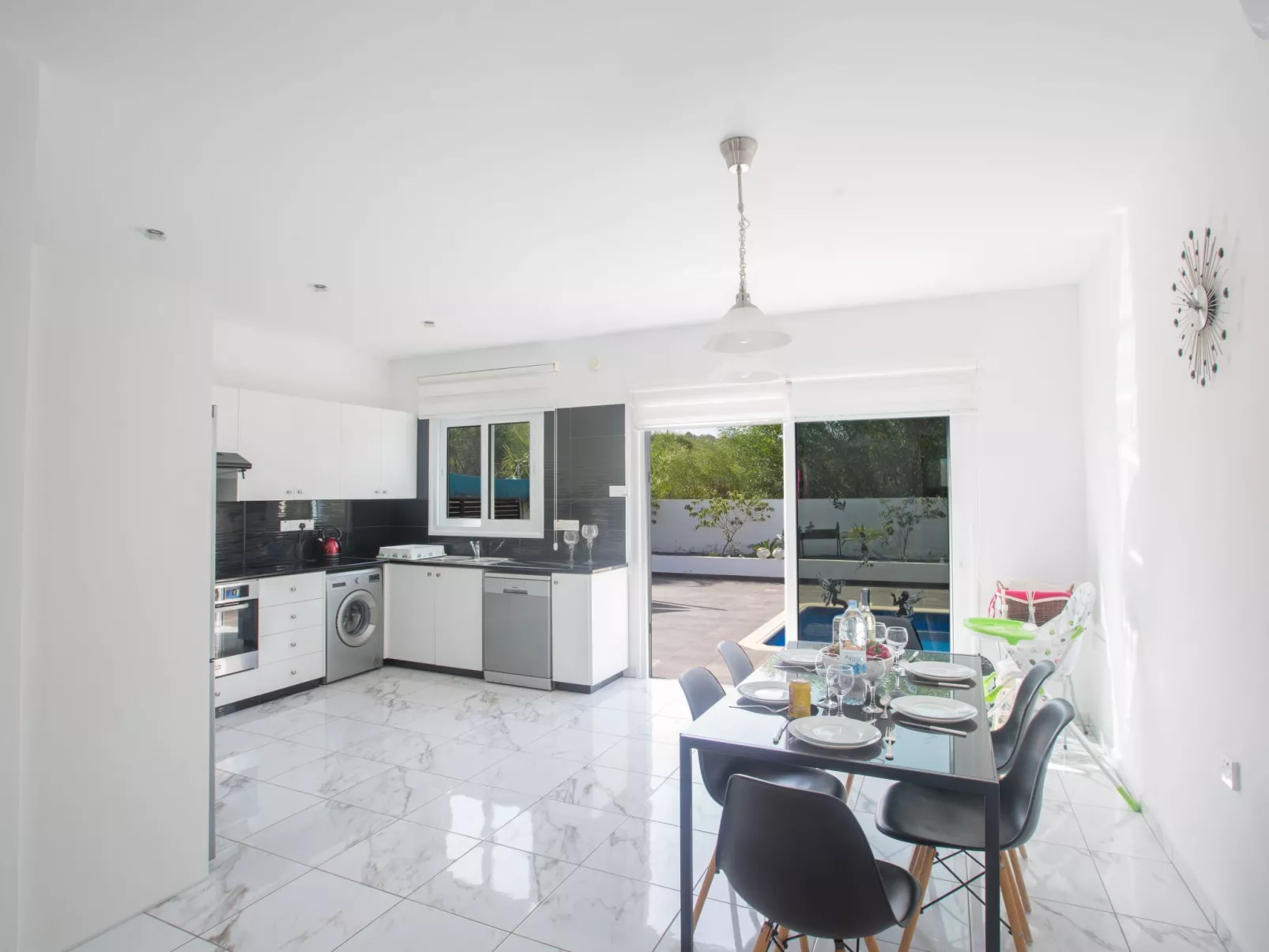 3 Schlafzimmer Villa mit Pool in Protaras Zentrum - Image-tags.info