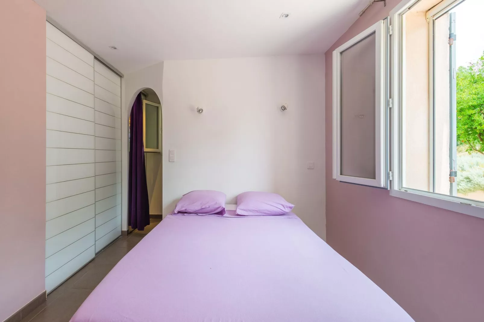 Maison Saint Victor-Bedroom