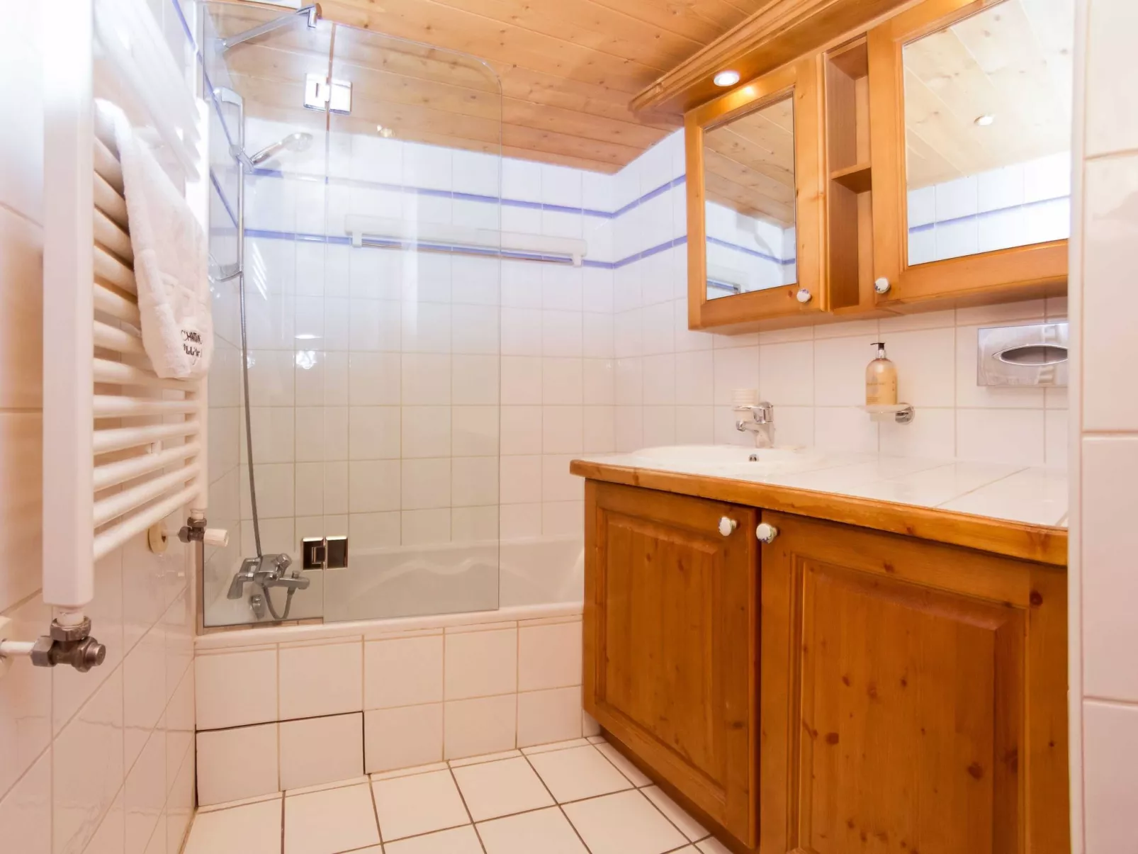 In Chamonix mit geräumigem Balkon und weitem Blick - Image-tags.info