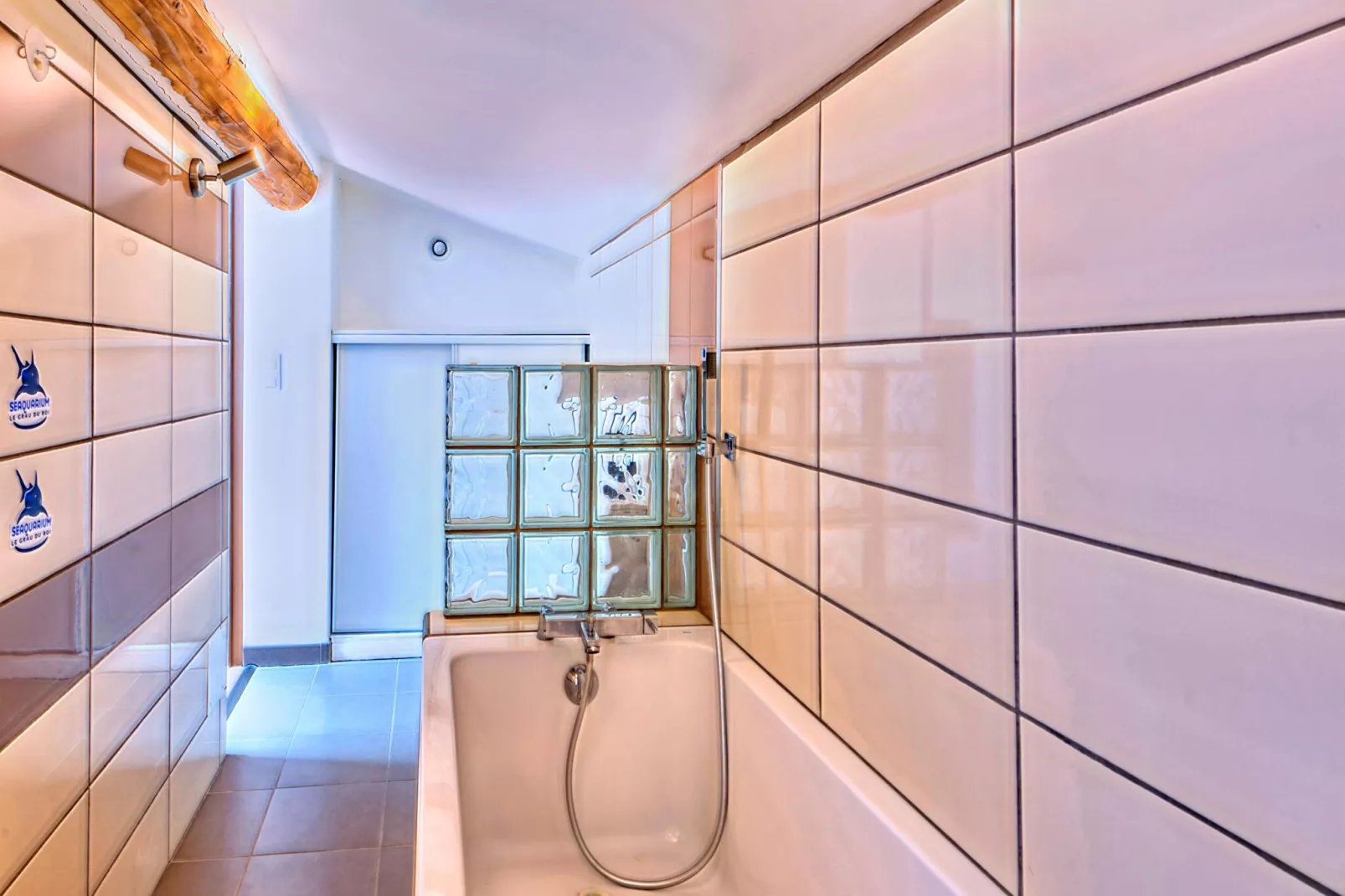 Maison Saint Victor-Bathroom