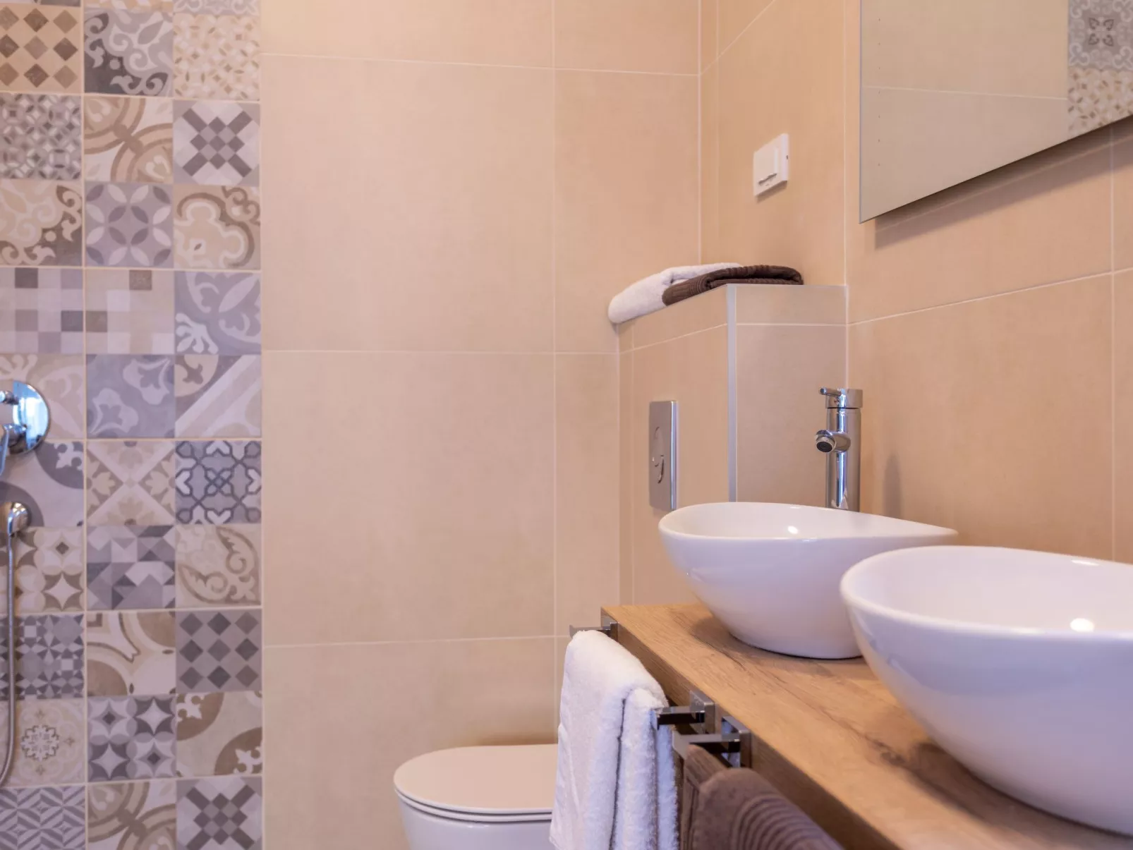 Villa Zara - Image-tags.info