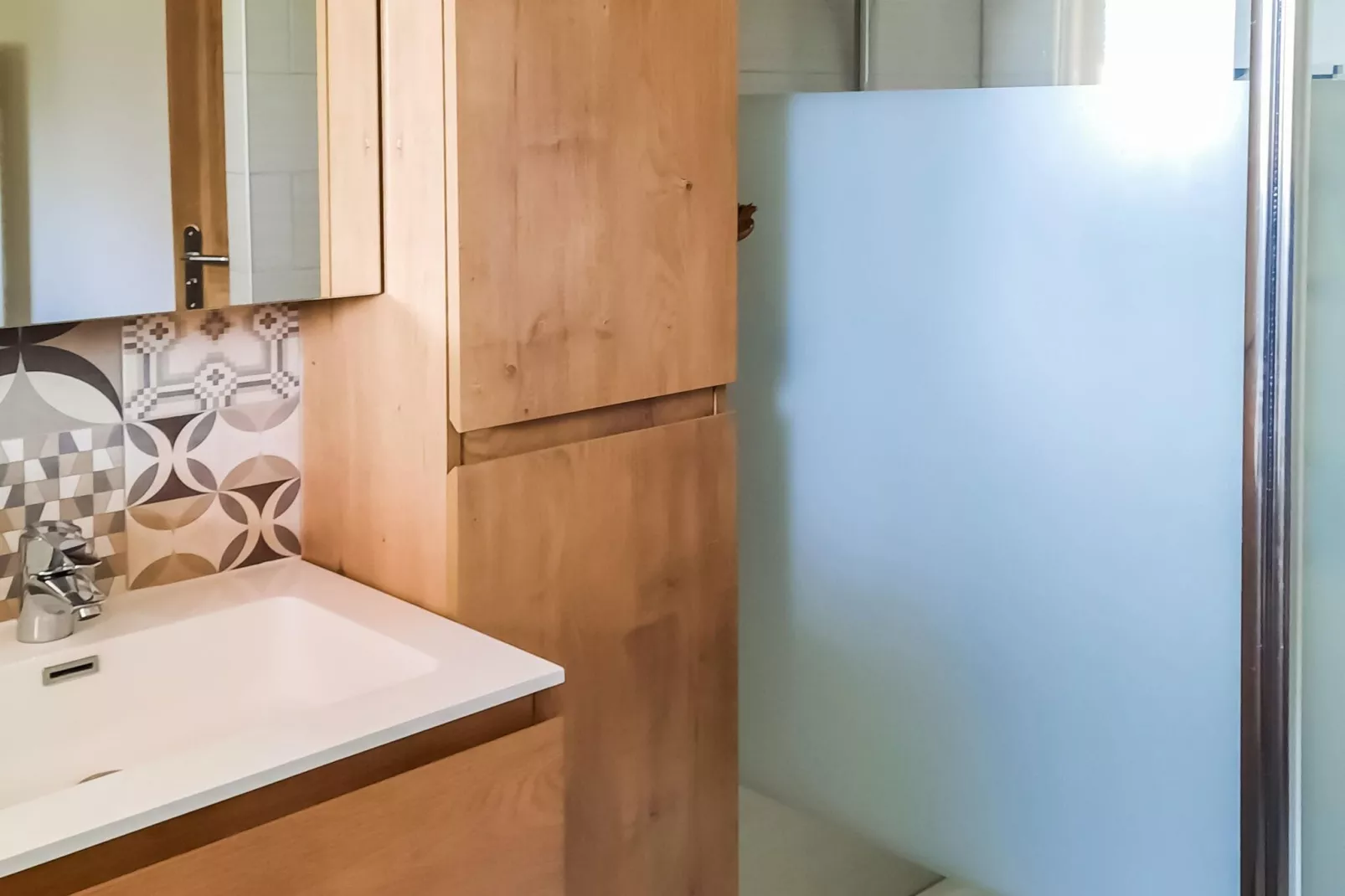 16 Chez Rambaud-Bathroom
