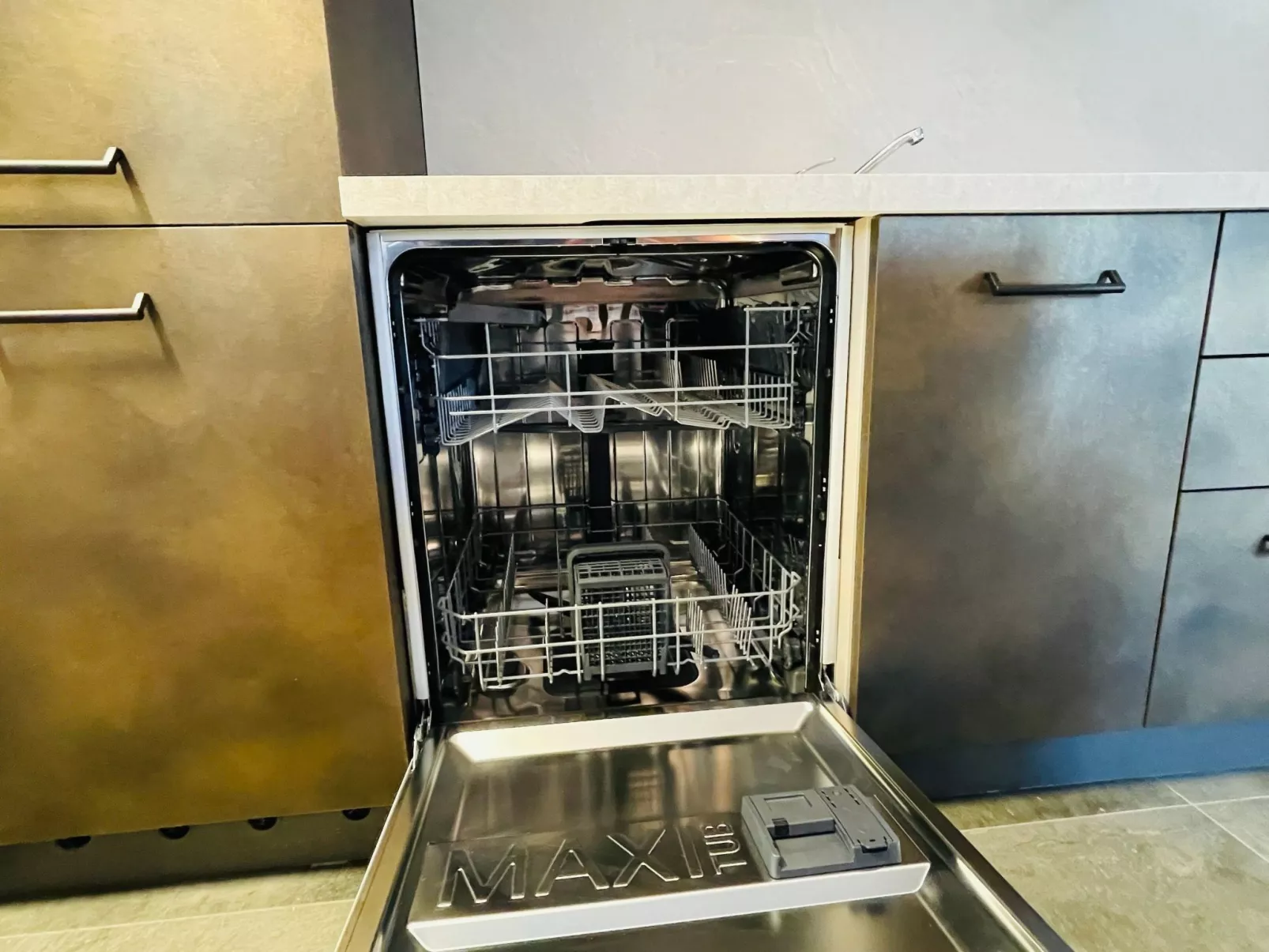 Ein-Zimmer-Wohnung 3 p.l. Villa Linda' - Image-tags.info