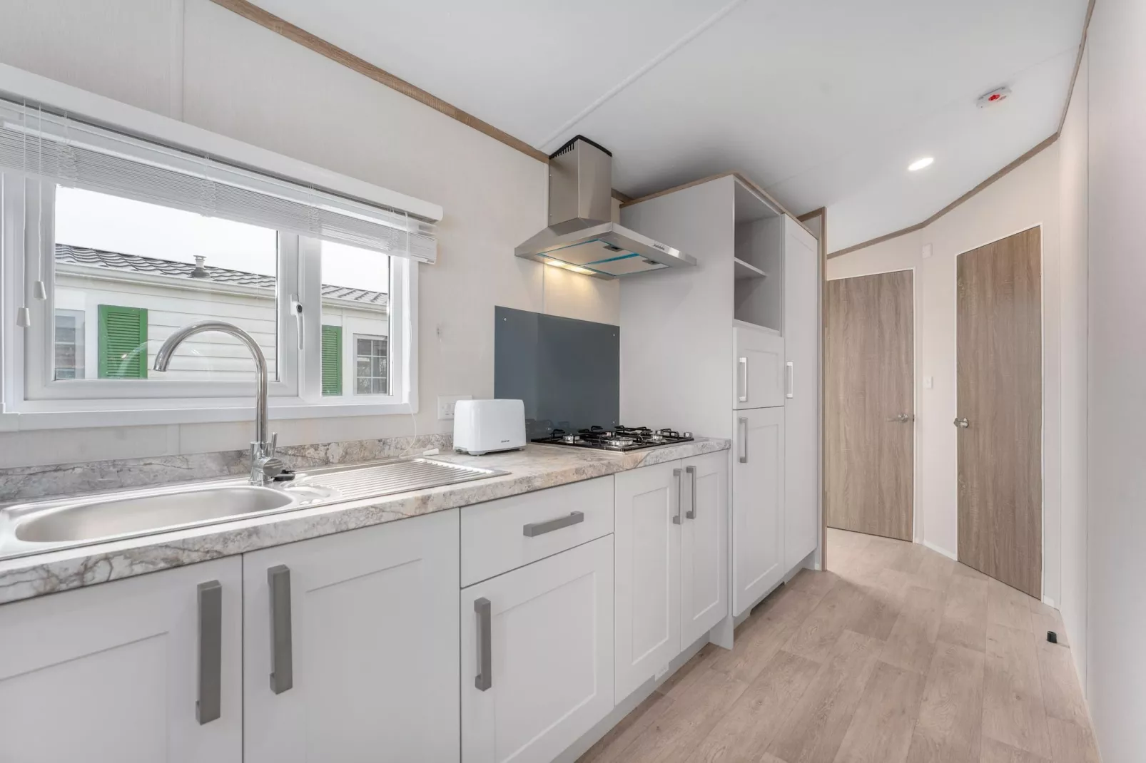 La Gondole - Kitchen