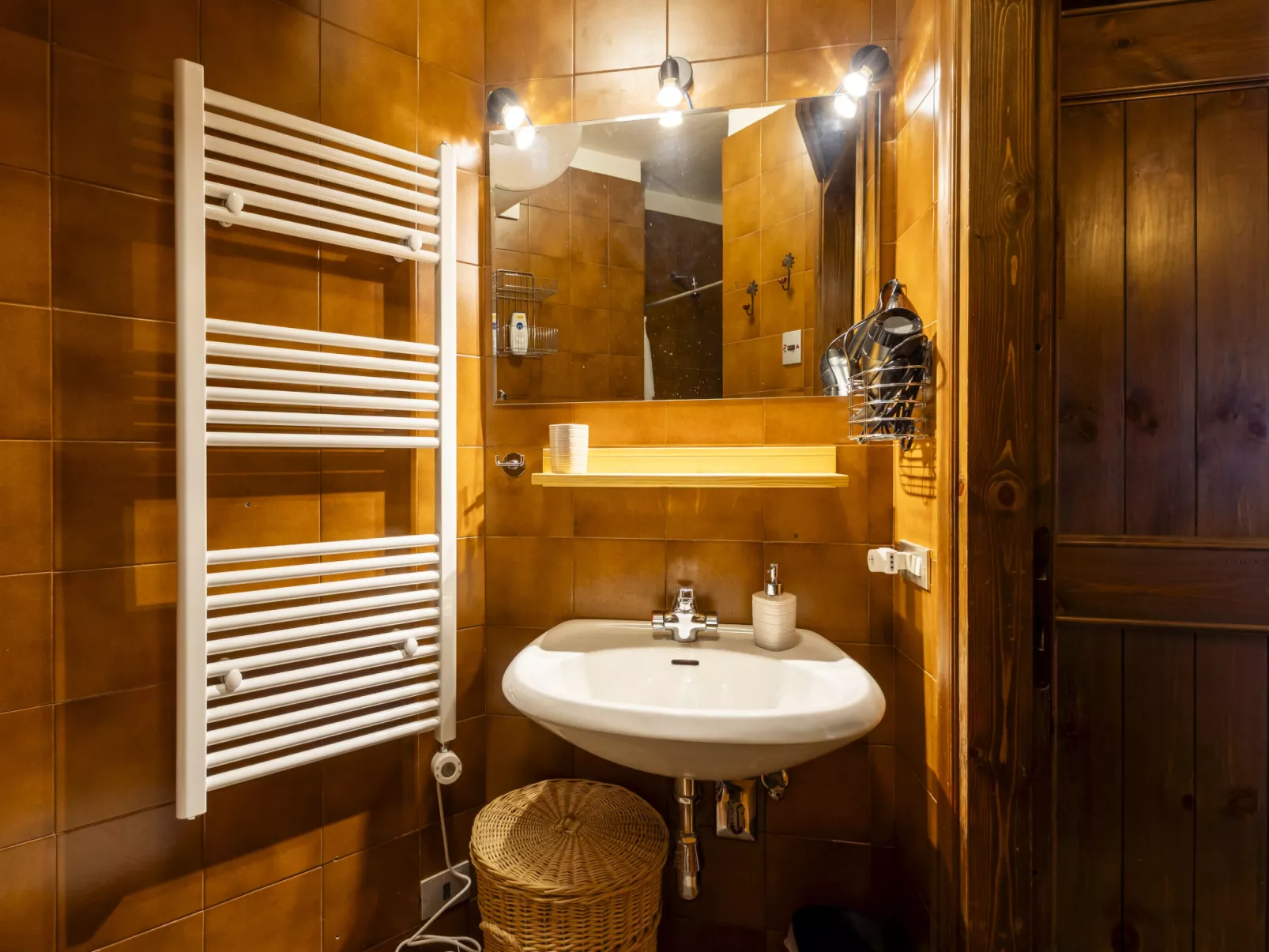 Diga Studio - Dedans