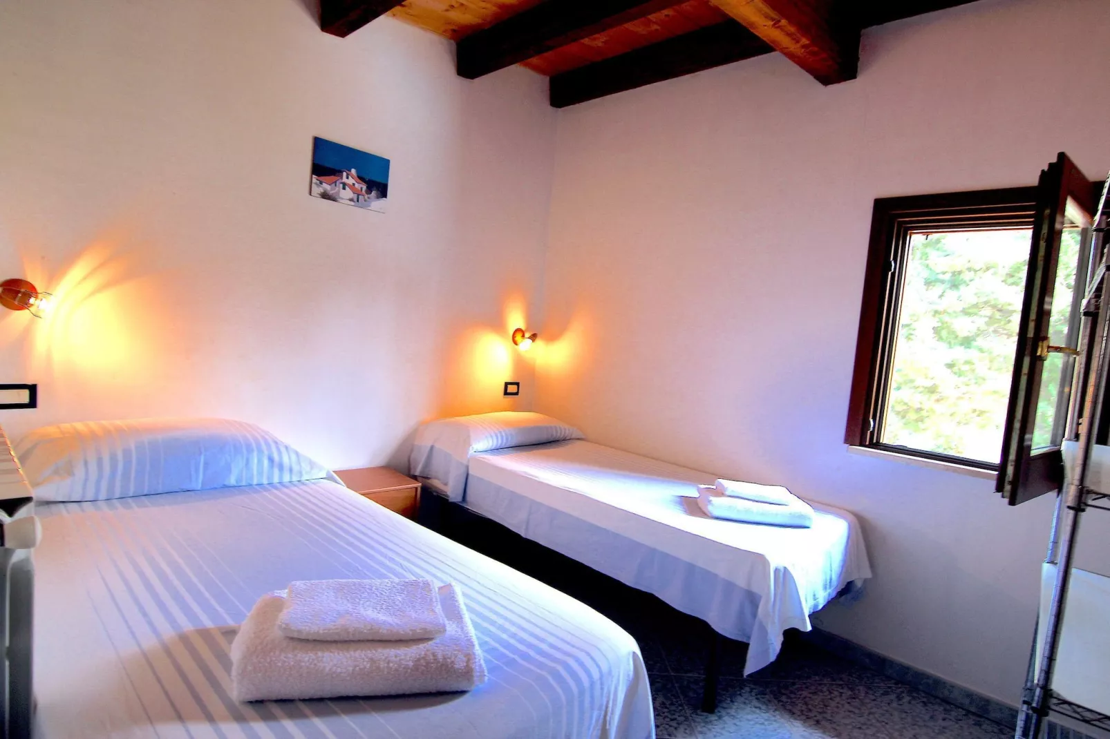 SAPPHIRE HOME - Bedroom