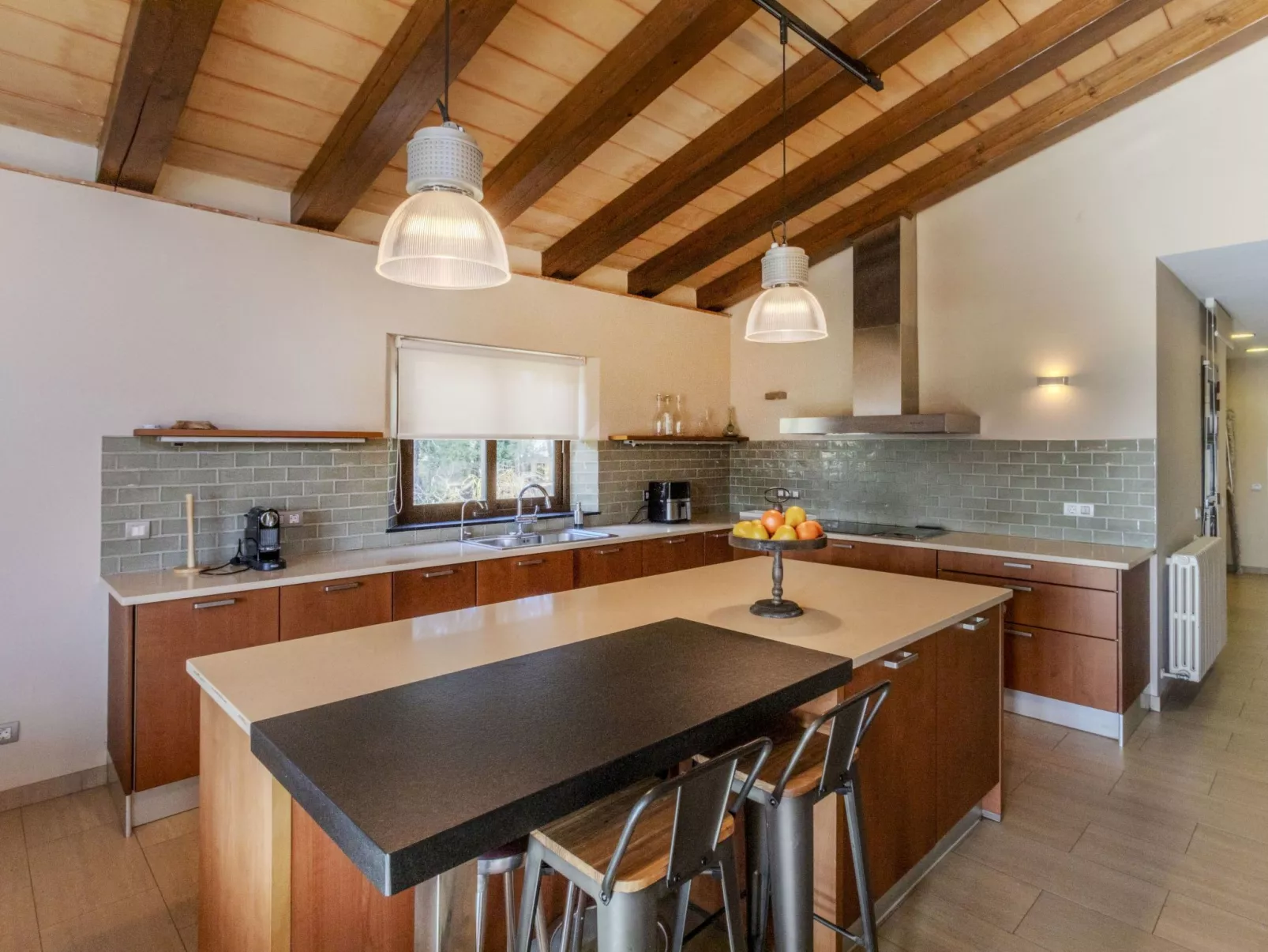 Mas Oliveres - Inside