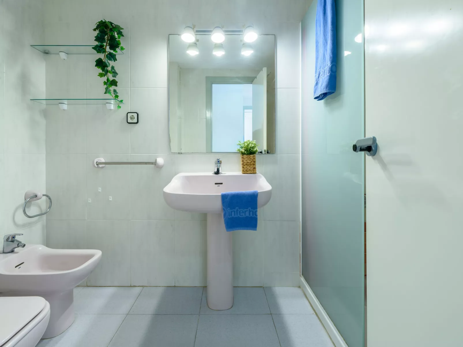 Cambrils Park C - Inside