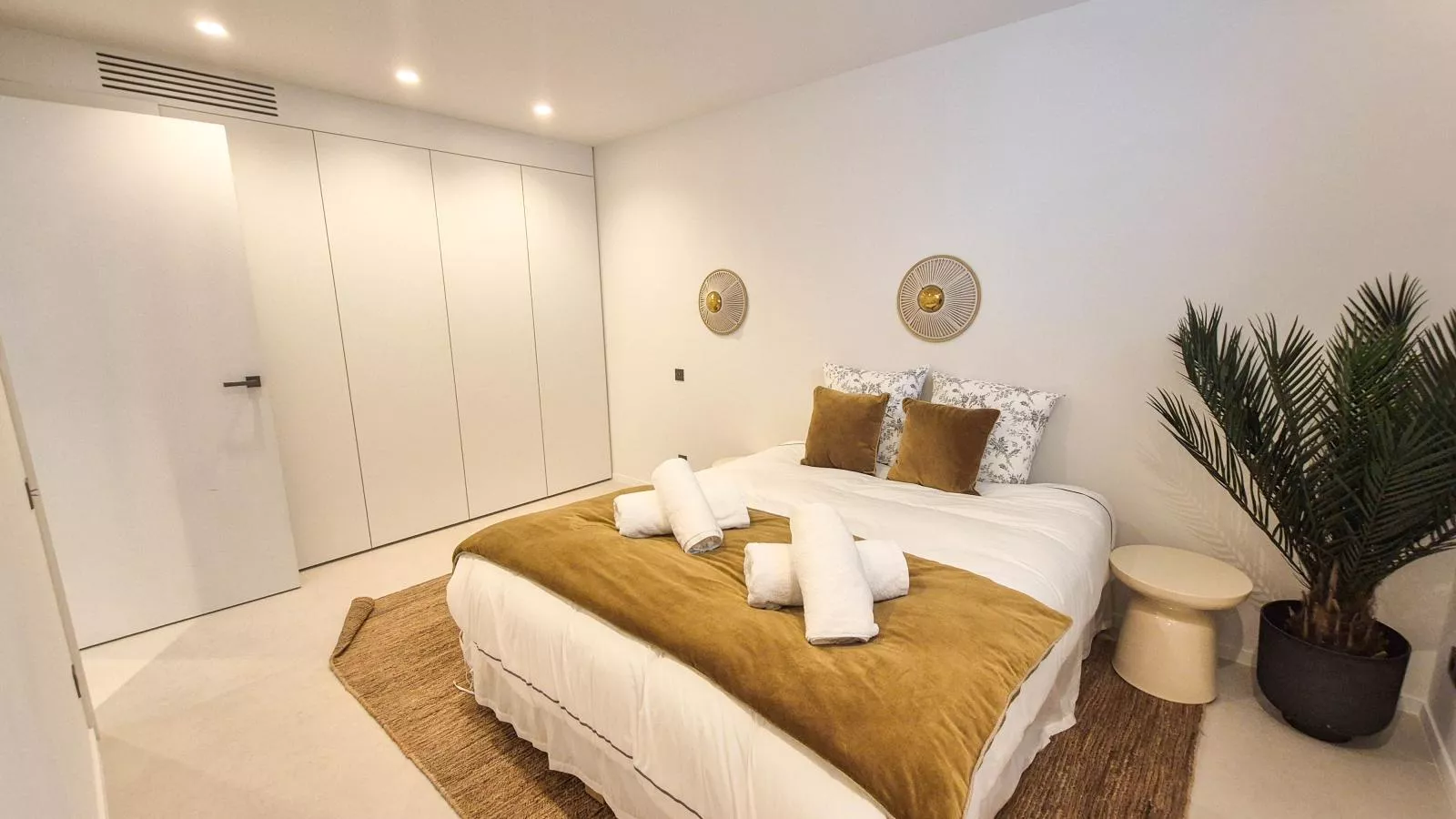 Bonaventure - Bedroom