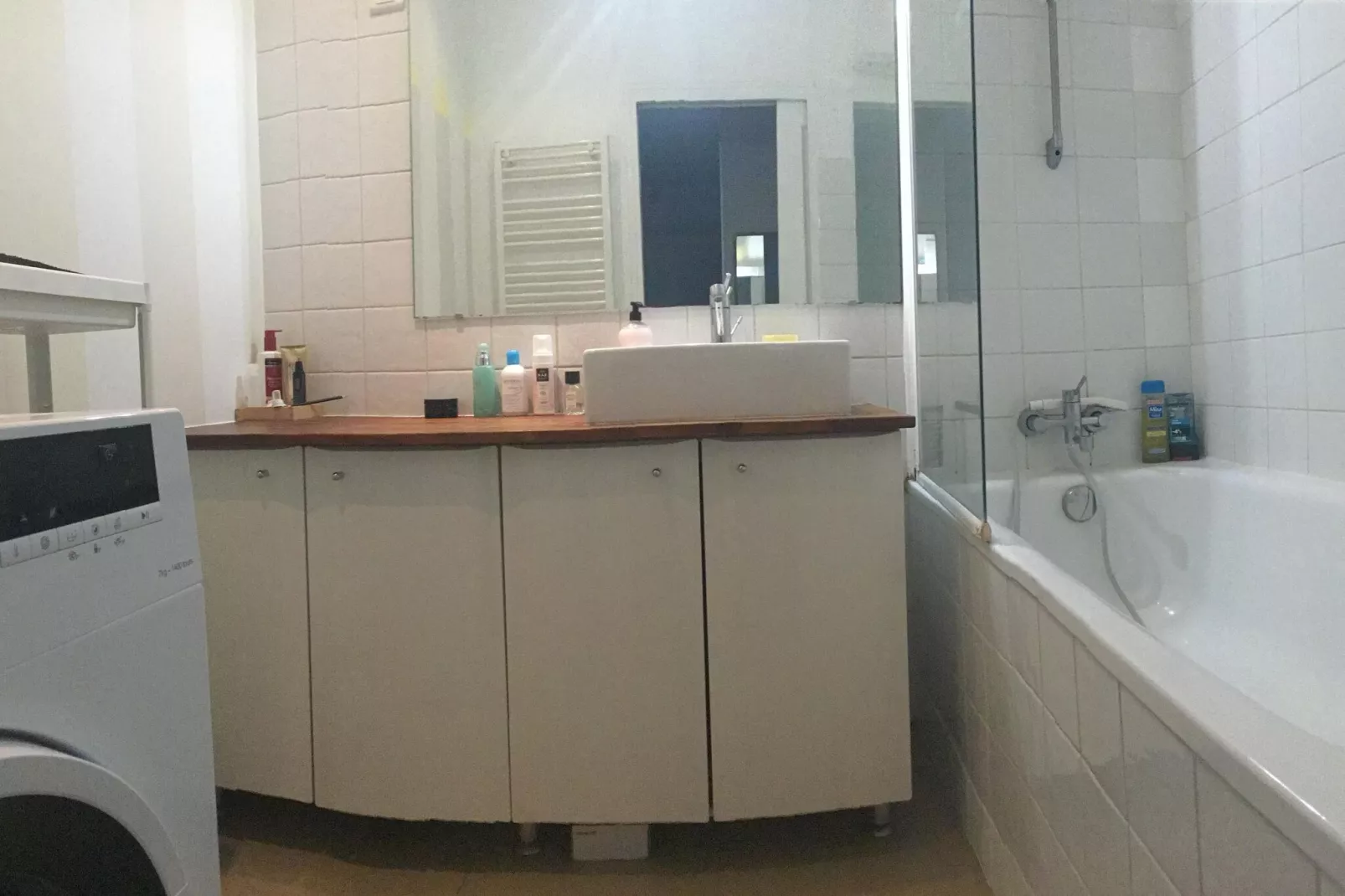 APPARTEMENT VICTOR HUGO/ GENY-Bathroom