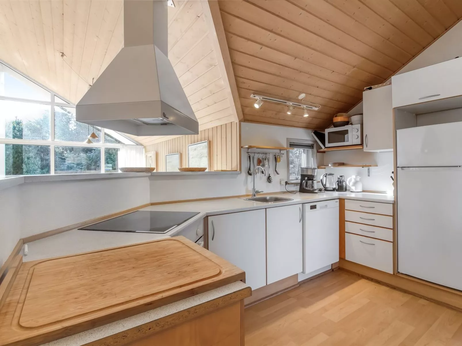 "Tonje" - 600m from the sea-Drinnen