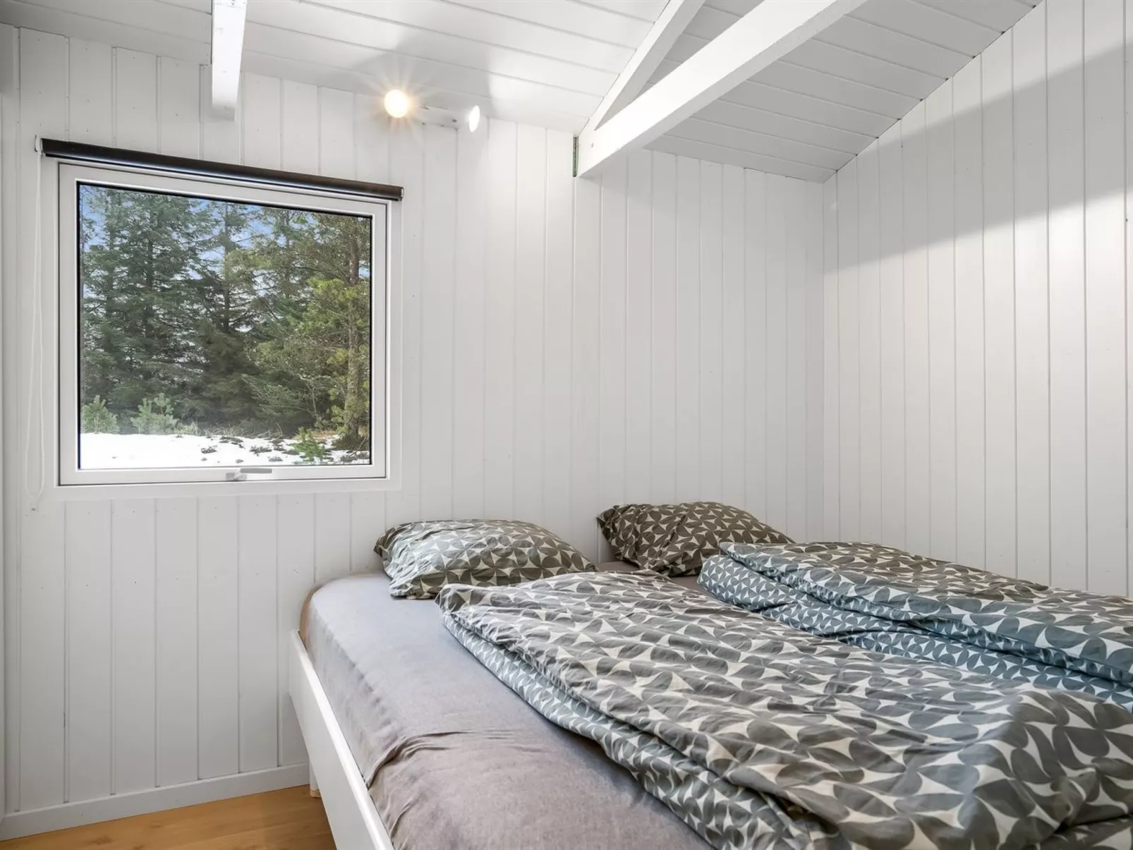 "Antigona" - 2.4km from the sea-Drinnen