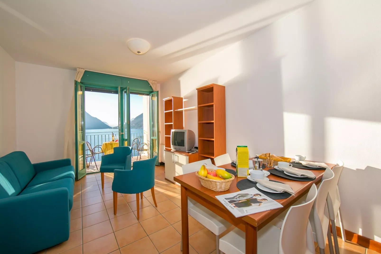 RESIDENCE PORTO LETIZIA - PALACE-1ROOM APT 4 PAX LAKE VIEW PLUS 8205 - P1LP4 - Living room