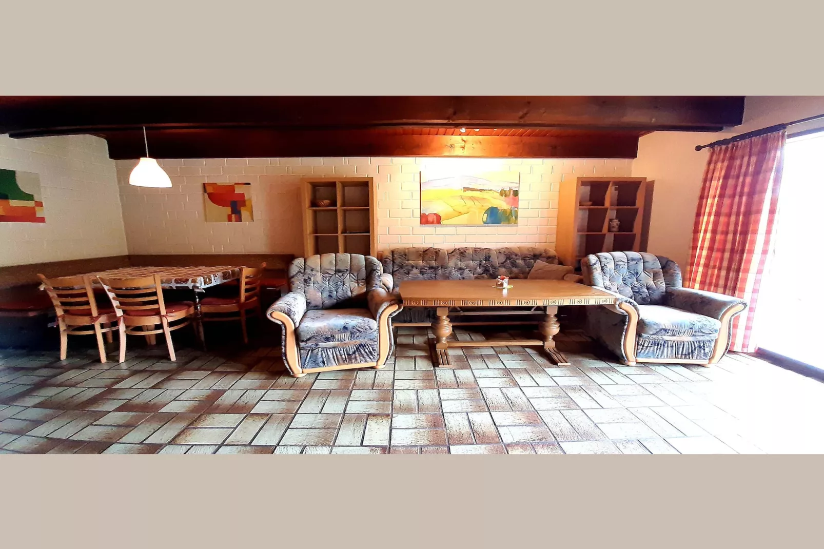 Dachsbau-Living room