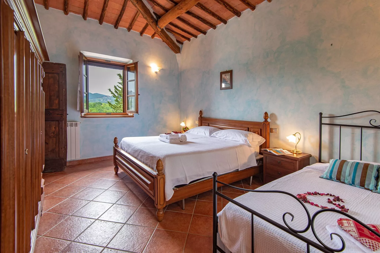 Villa  Le Trappoline-Schlafzimmer