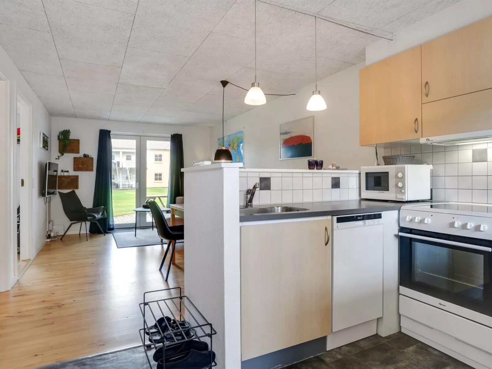 "Amaryllis" - 100m from the sea-Drinnen