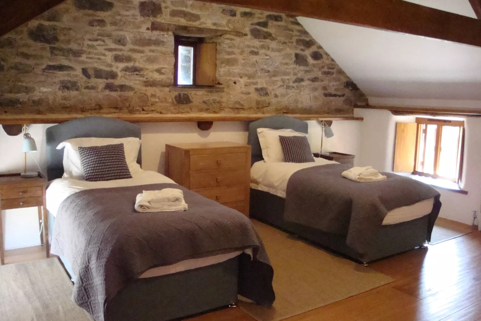 Giles 4pax-Bedroom