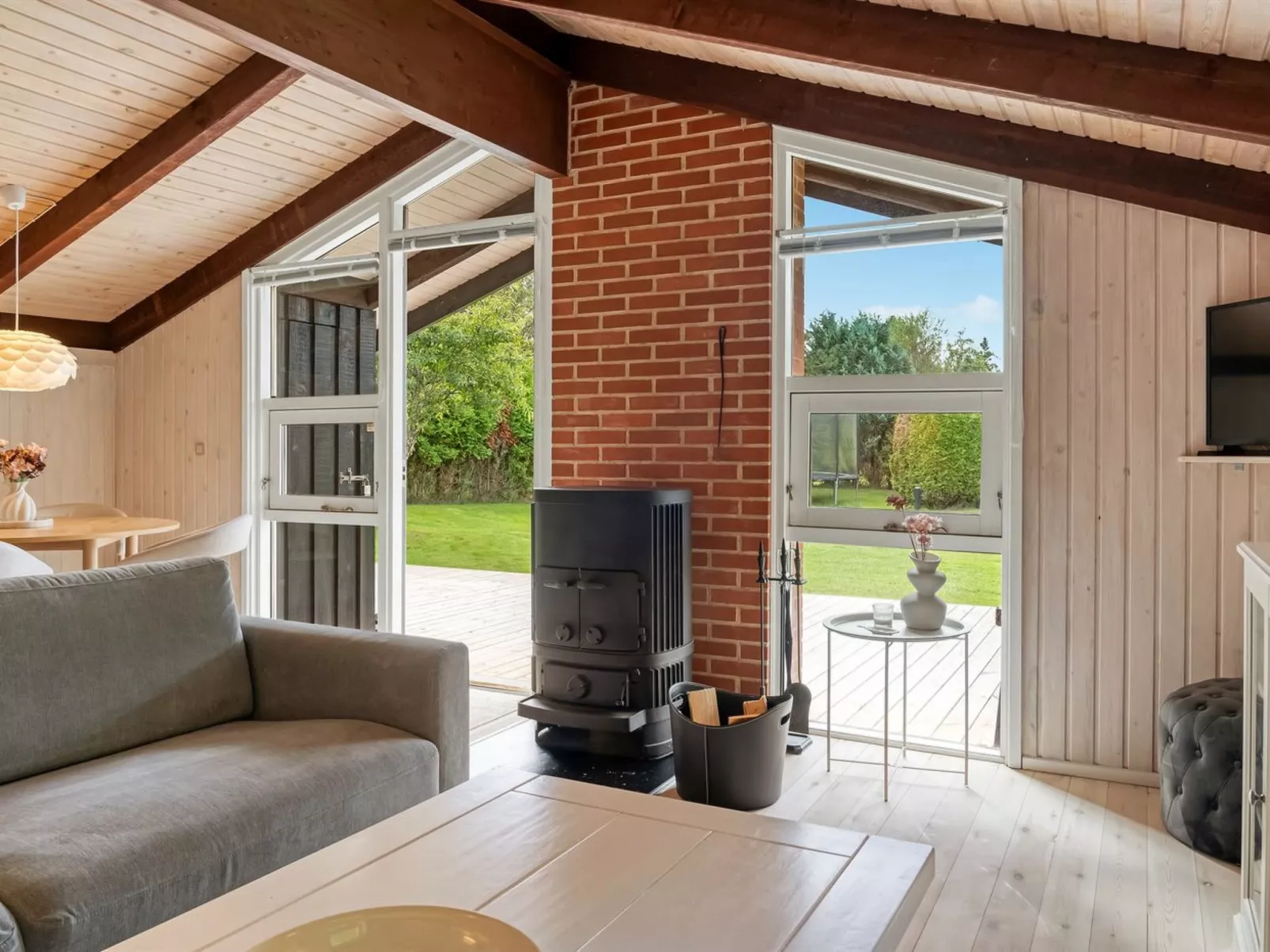 "Ingimar" - 2.2km from the sea-Drinnen