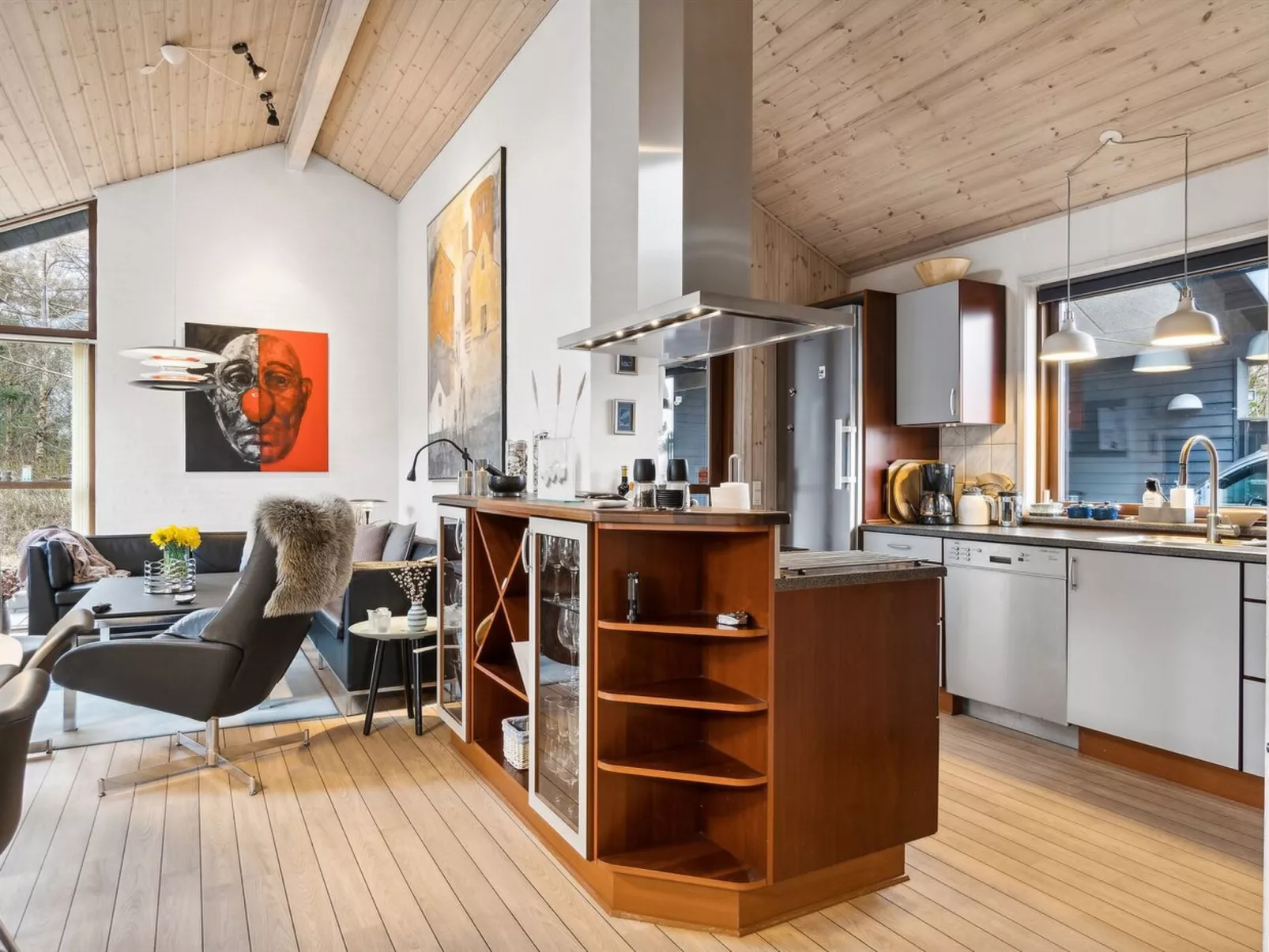 "Nannah" - 100m from the sea-Drinnen