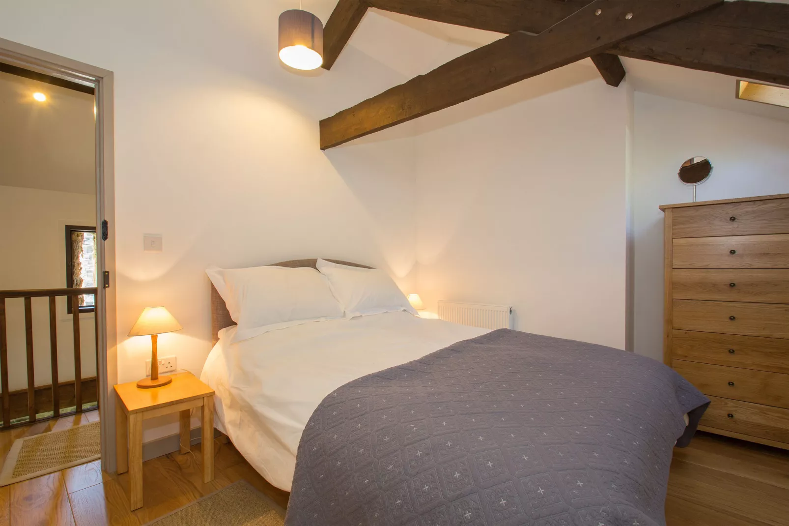 Ida-Bedroom