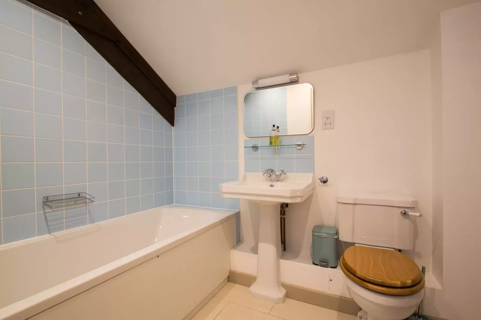 Ida-Bathroom