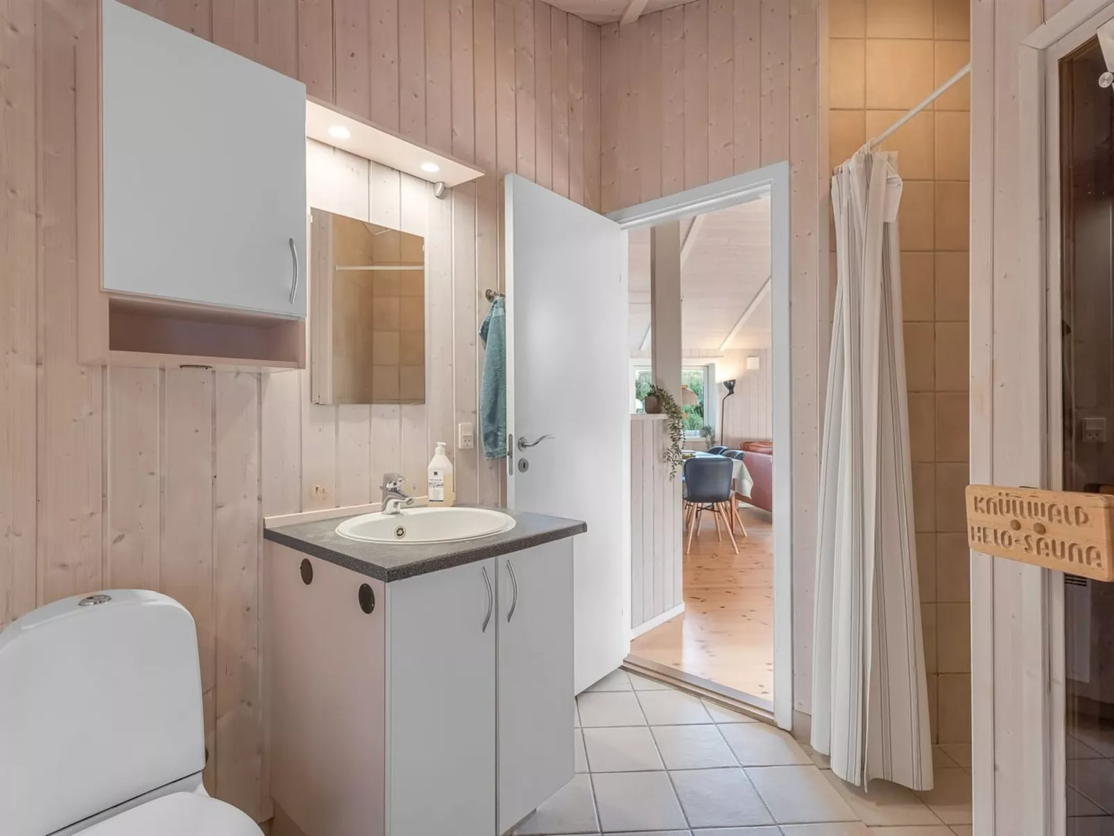 "Nashota" - 600m from the sea-Dedans