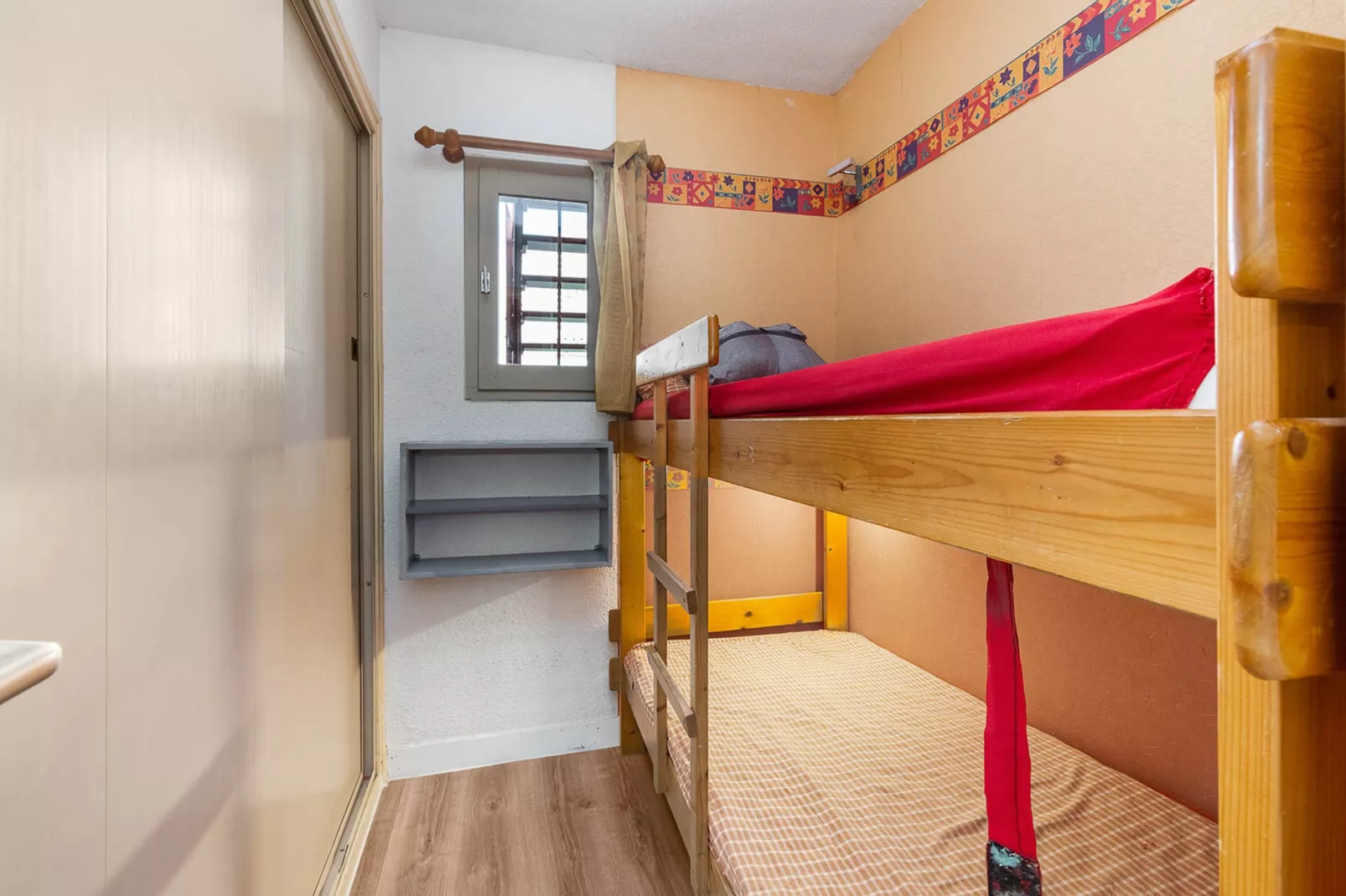 Port La Roquille N°124 - 2P6 - Living room