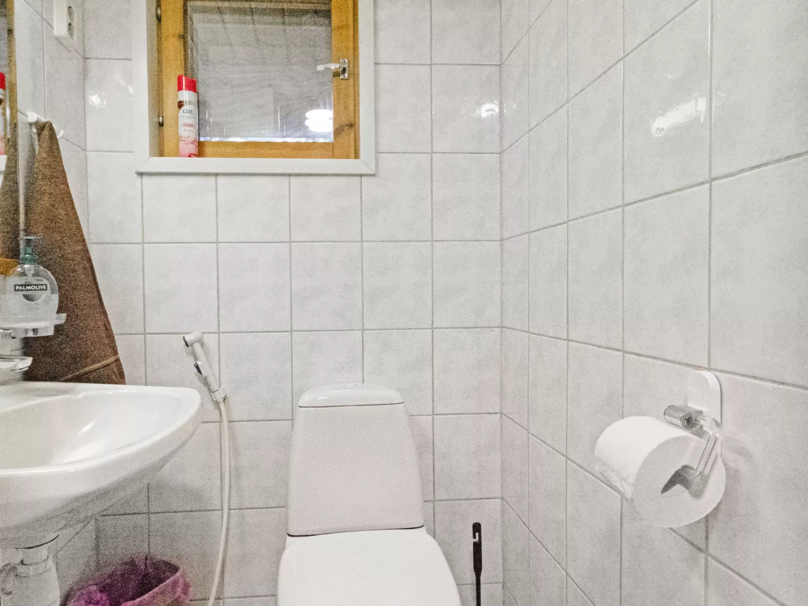 Kalliokoivu - Inside