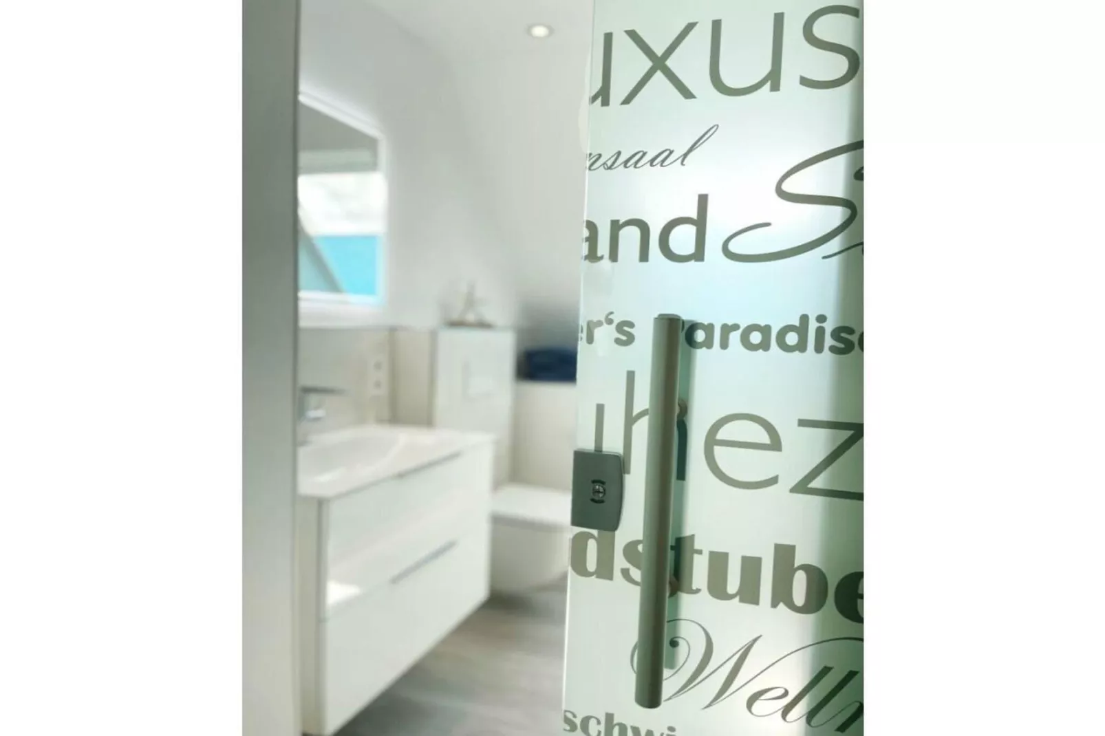 343208-Salle de bain