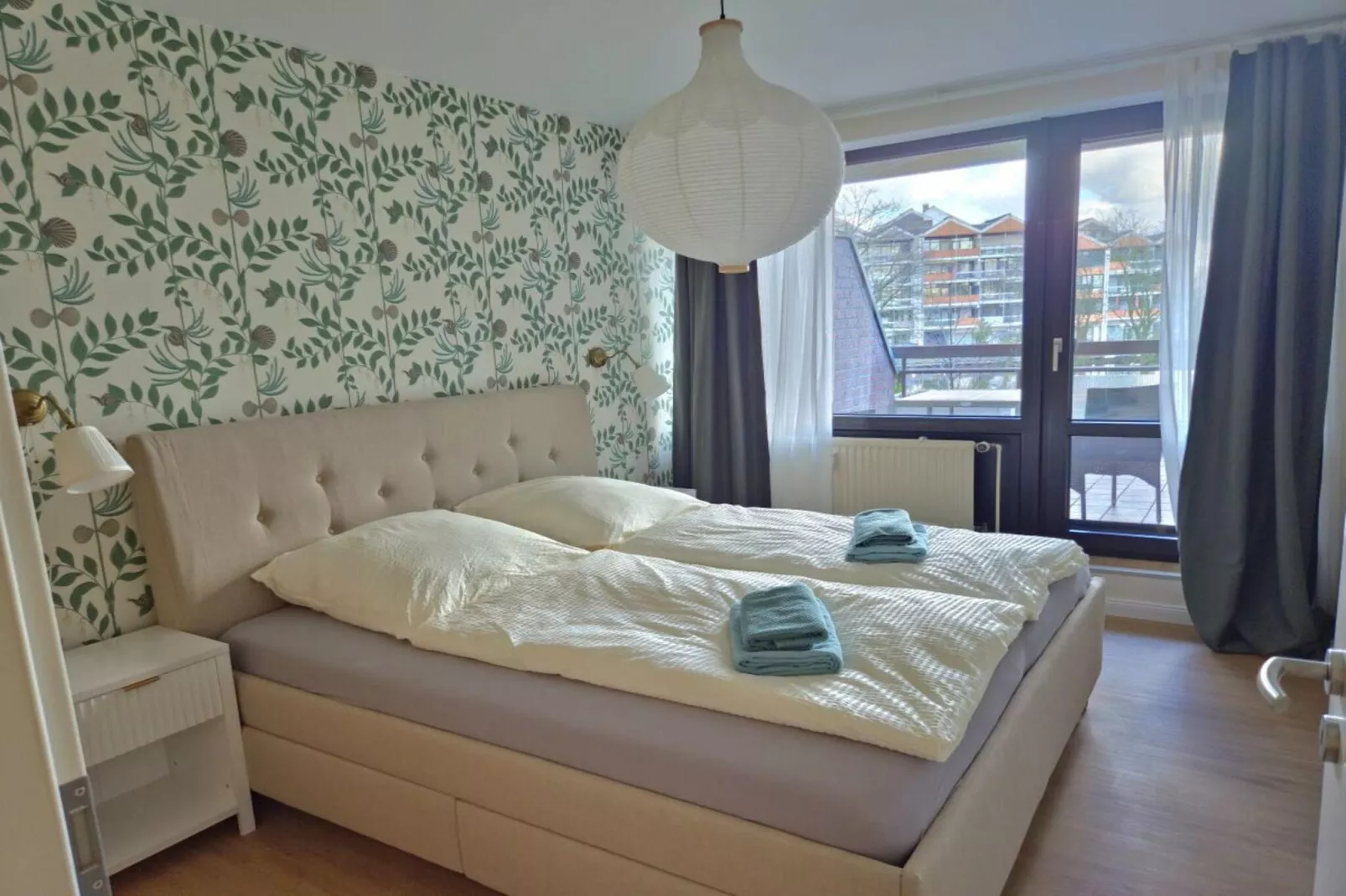 576452 - Schlafzimmer