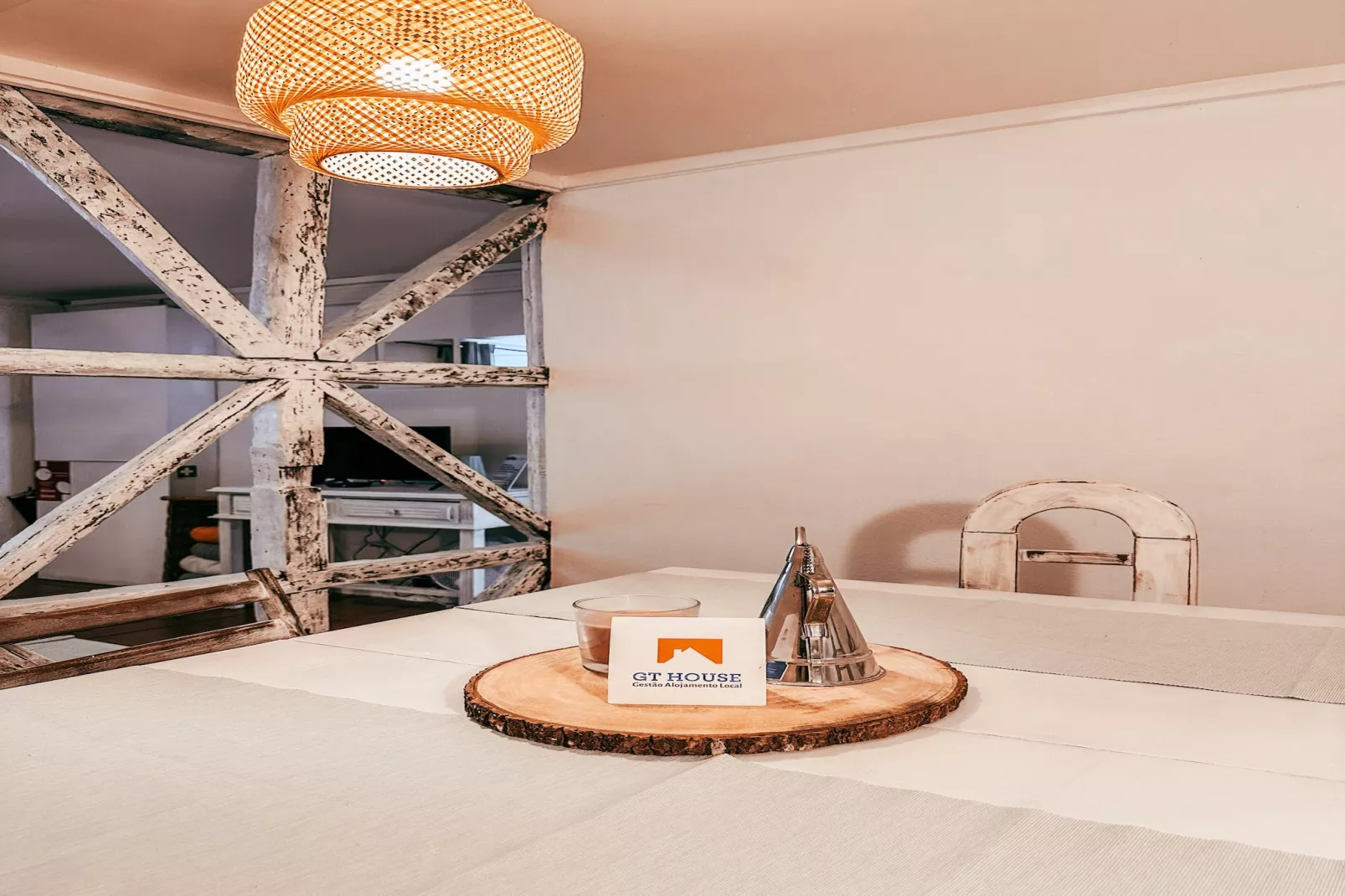 Typical Lisbon Apartment By Gt House-Esszimmer