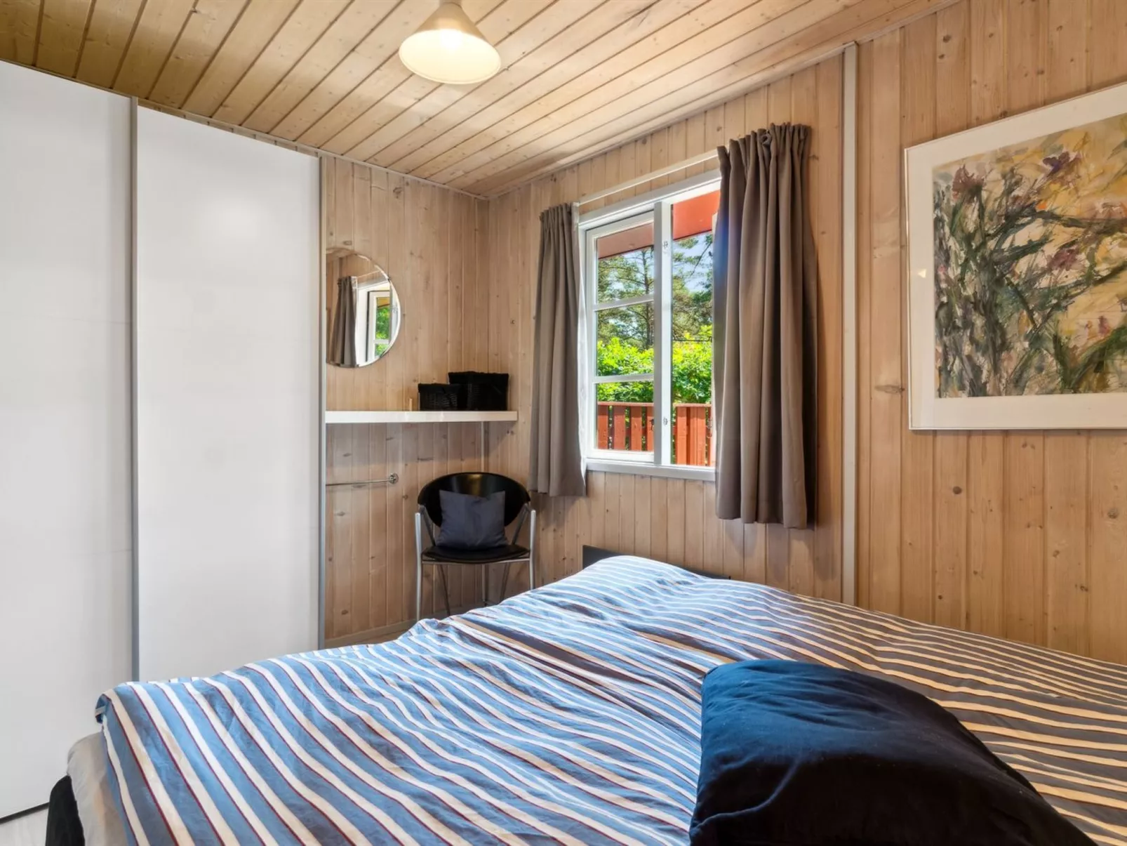 "Wale" - 100m from the sea-Dedans