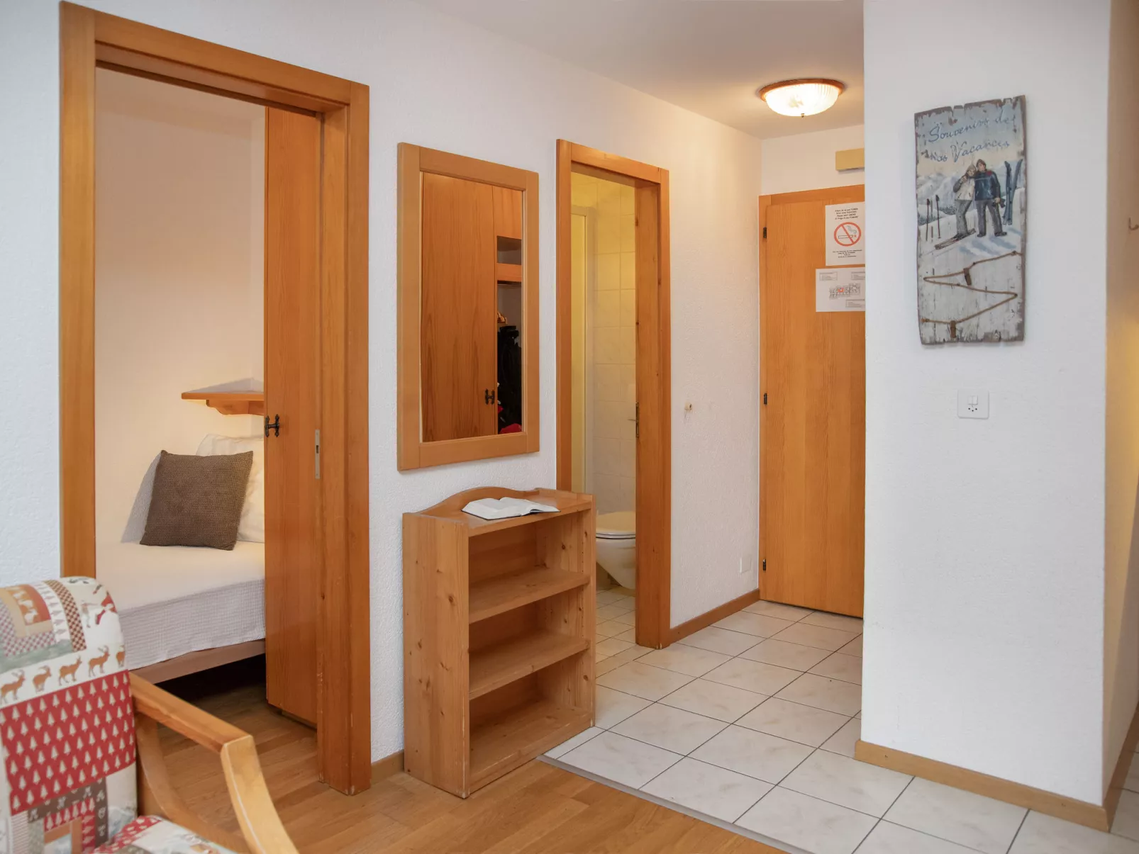 Eaux-Vives 205-Inside