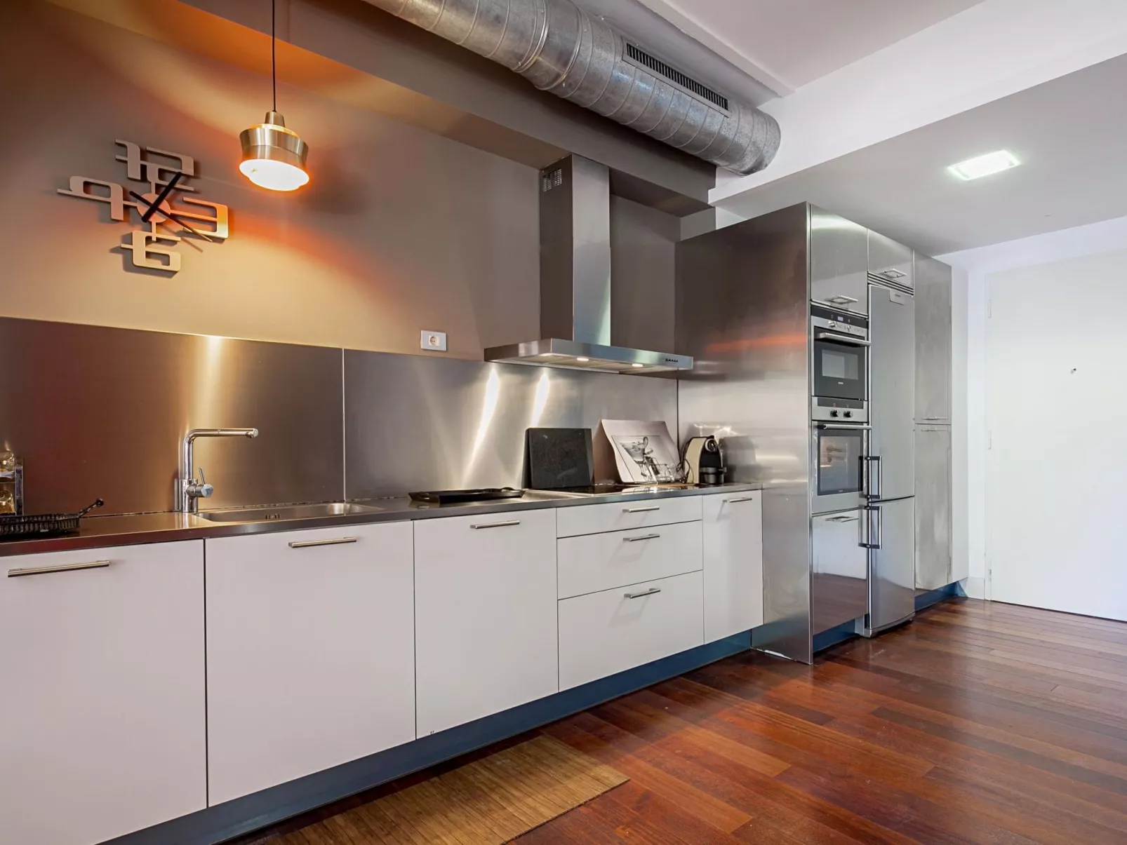 Großes Strand-Loft mit Terrasse-Drinnen