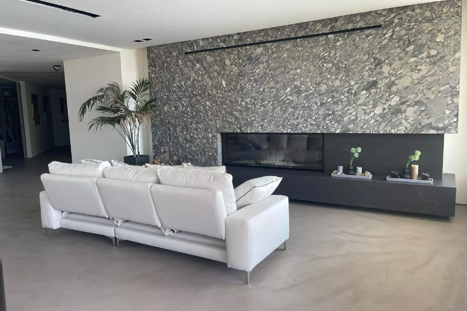Luxury Villa at Vrahniou-Living room