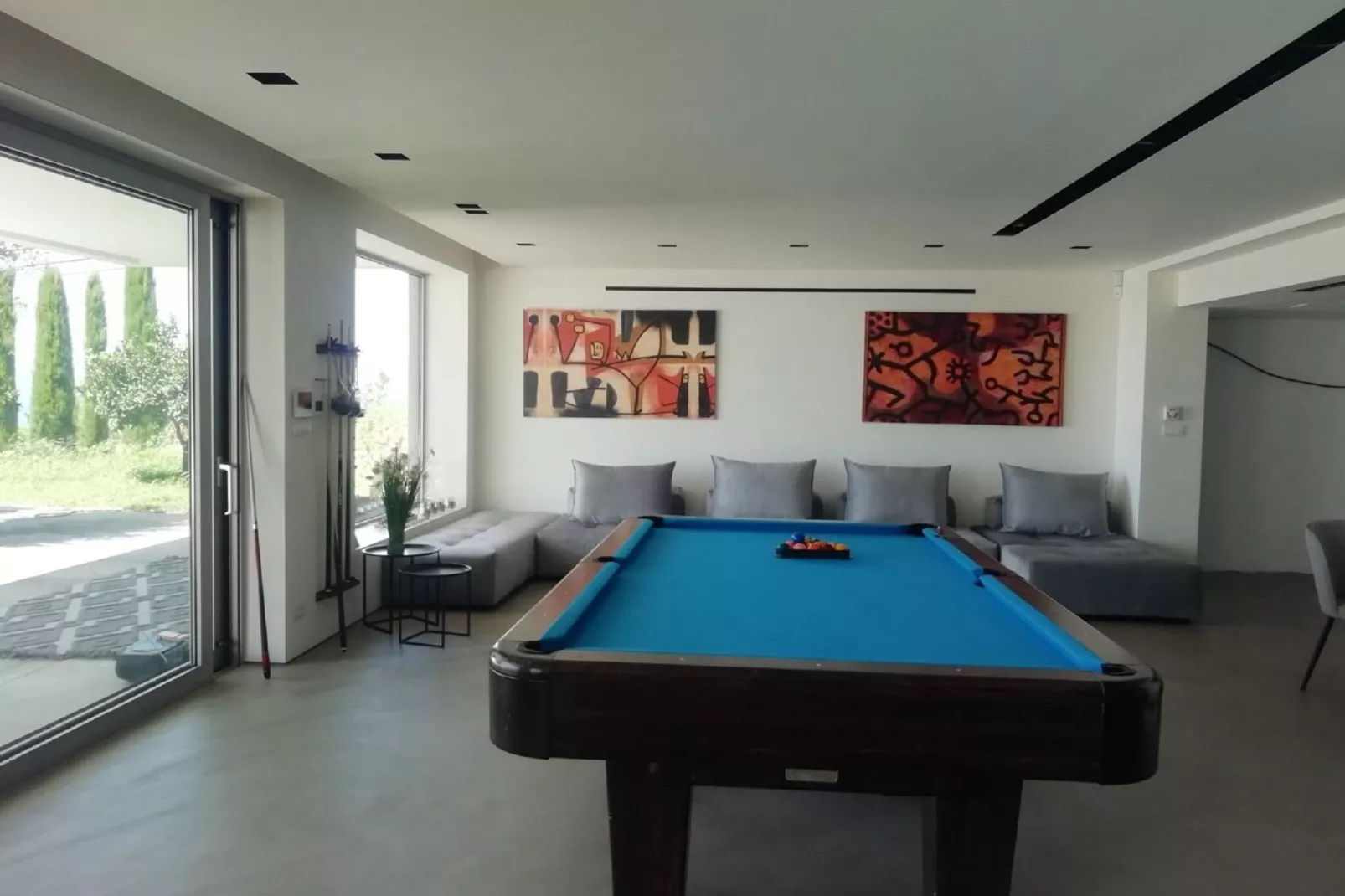 Luxury Villa at Vrahniou-Living room